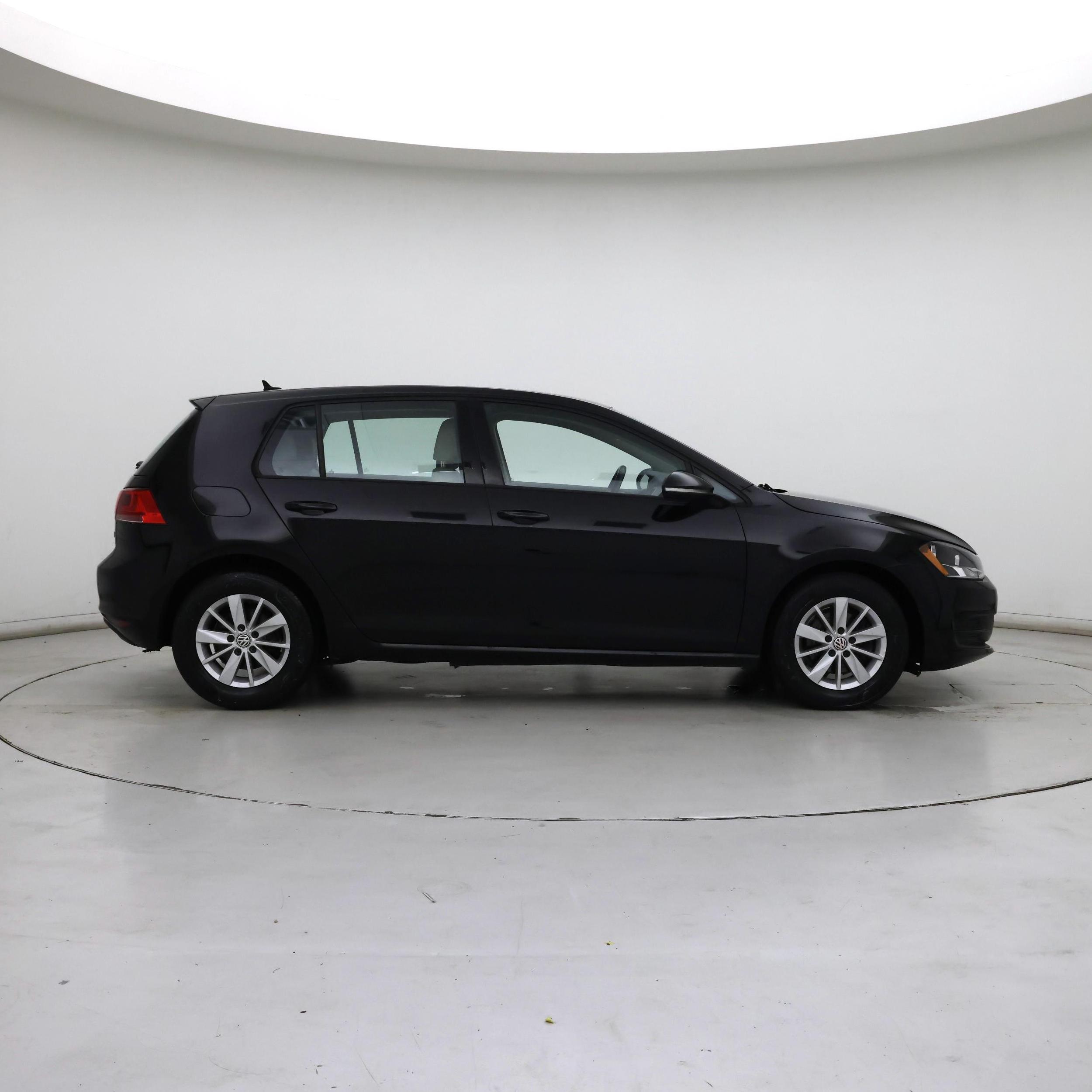 Thumbnail: 2015 Volkswagen Golf - 7