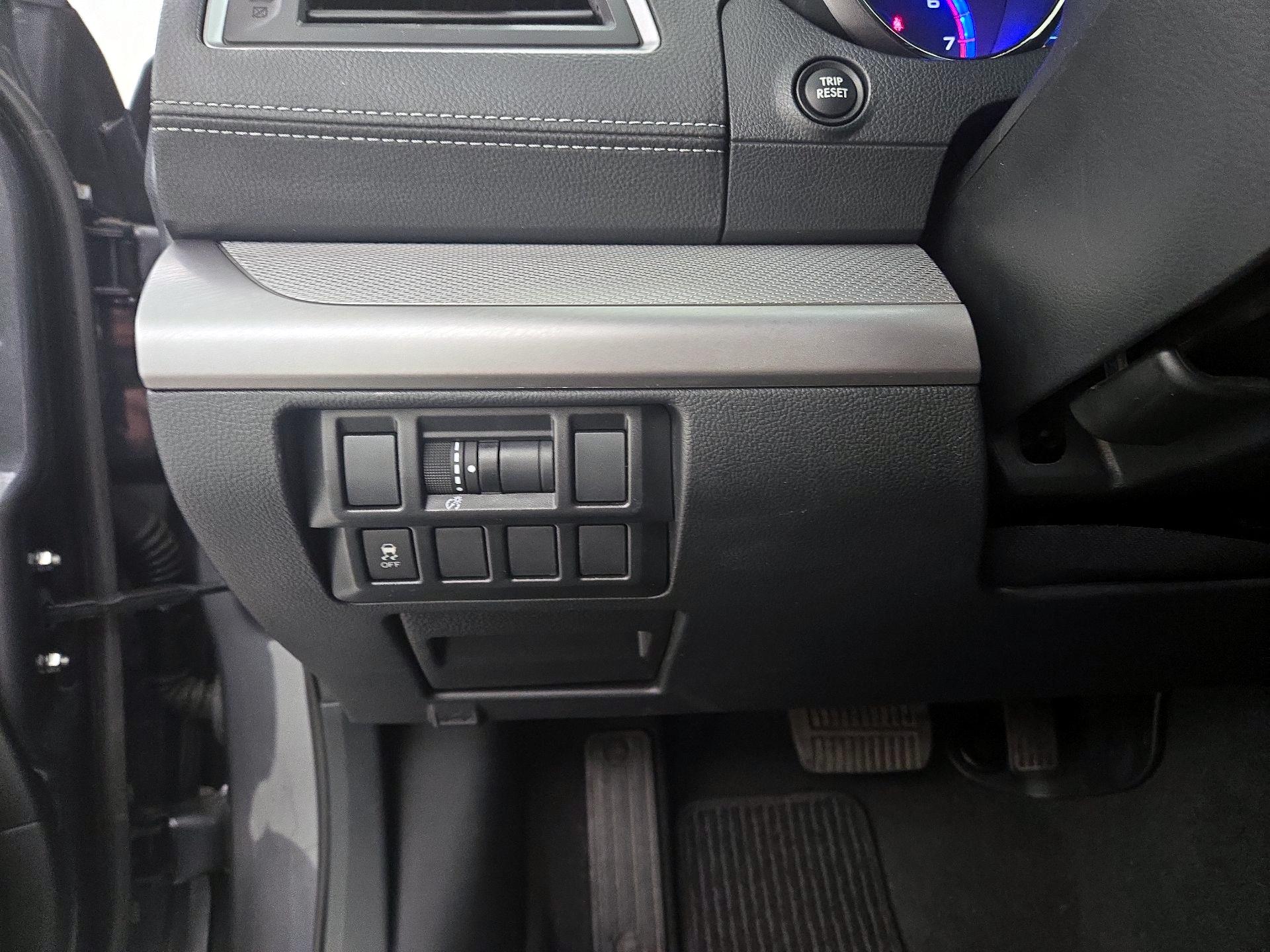 Thumbnail: 2018 Subaru Outback - 13