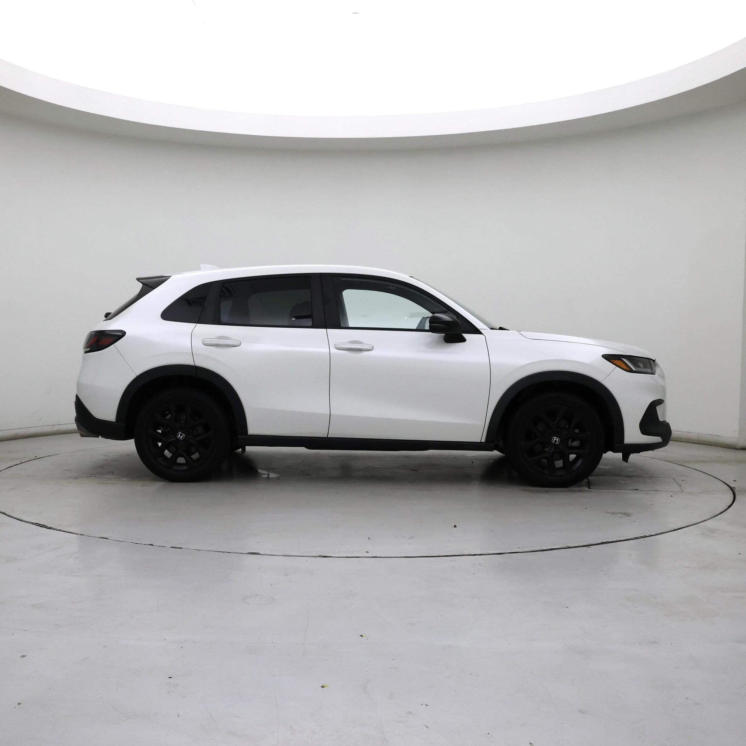 Thumbnail: 2023 Honda HR-V - 7