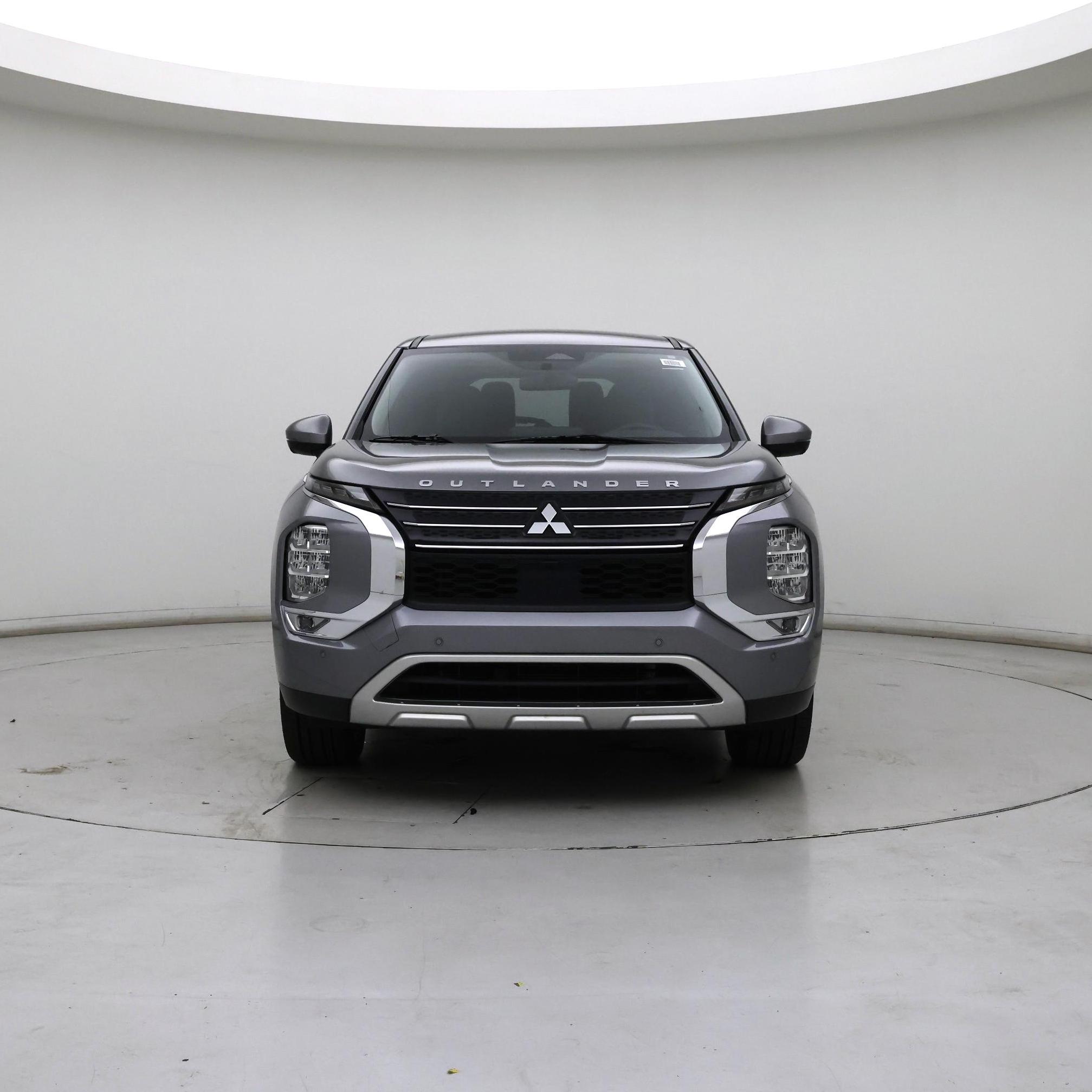 Thumbnail: 2023 Mitsubishi Outlander - 5