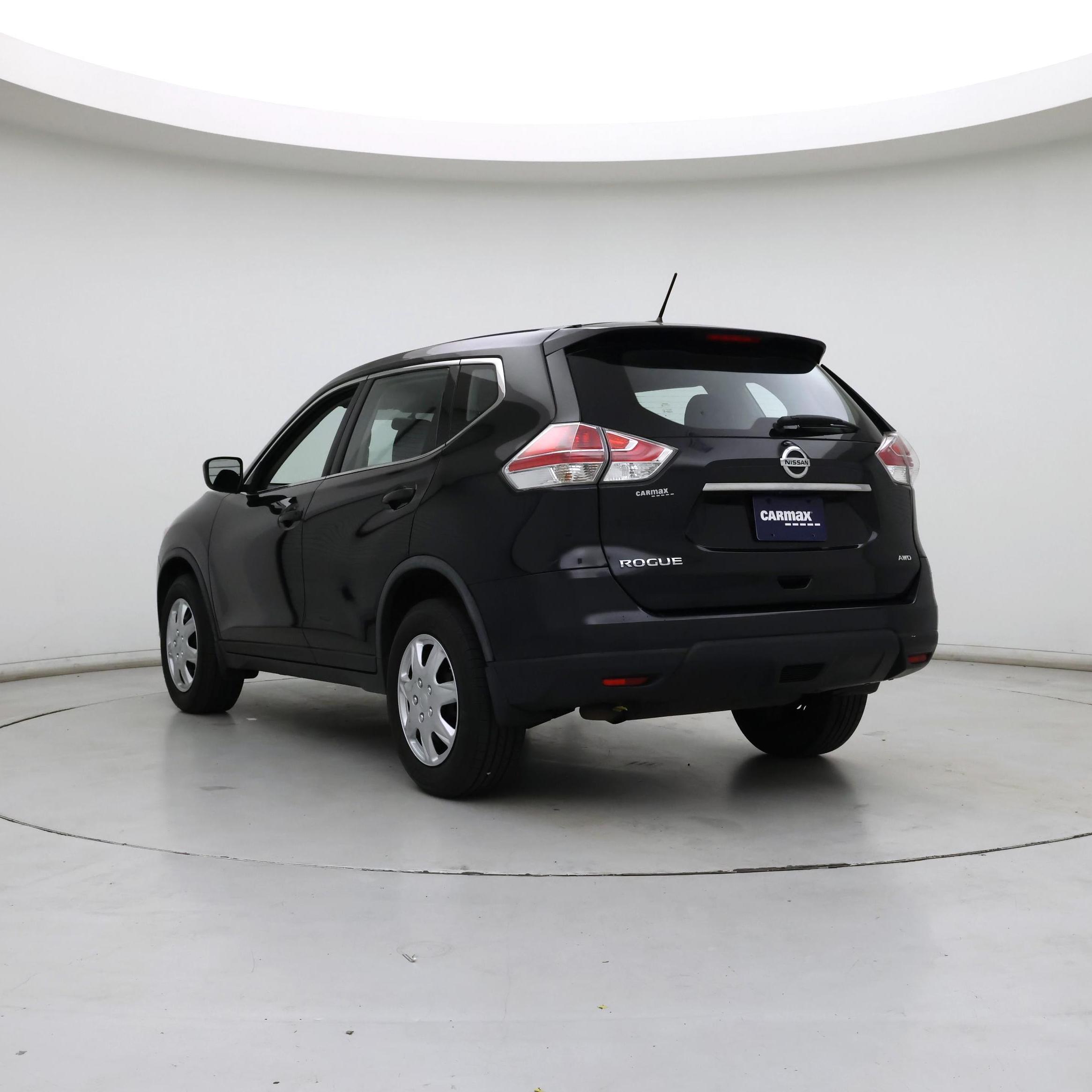 Thumbnail: 2016 Nissan Rogue - 2