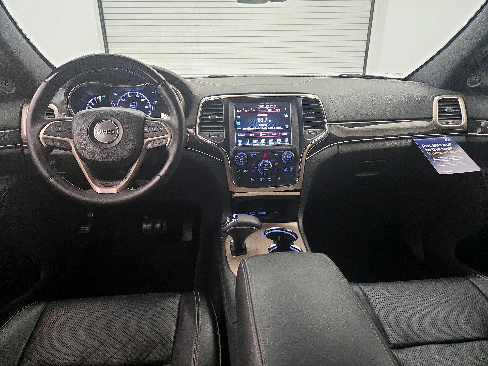 Thumbnail: 2015 Jeep Grand Cherokee - 9