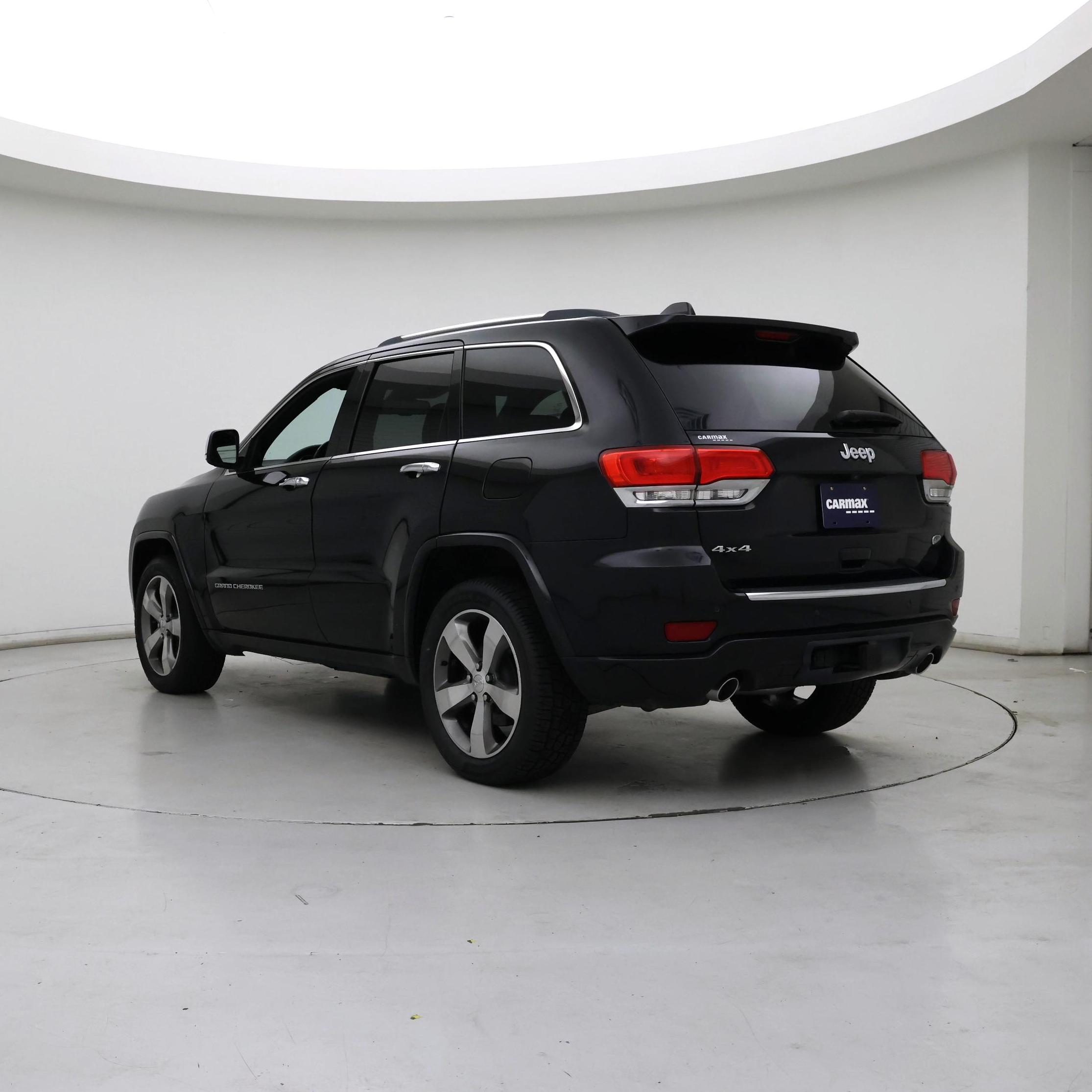 Thumbnail: 2015 Jeep Grand Cherokee - 2