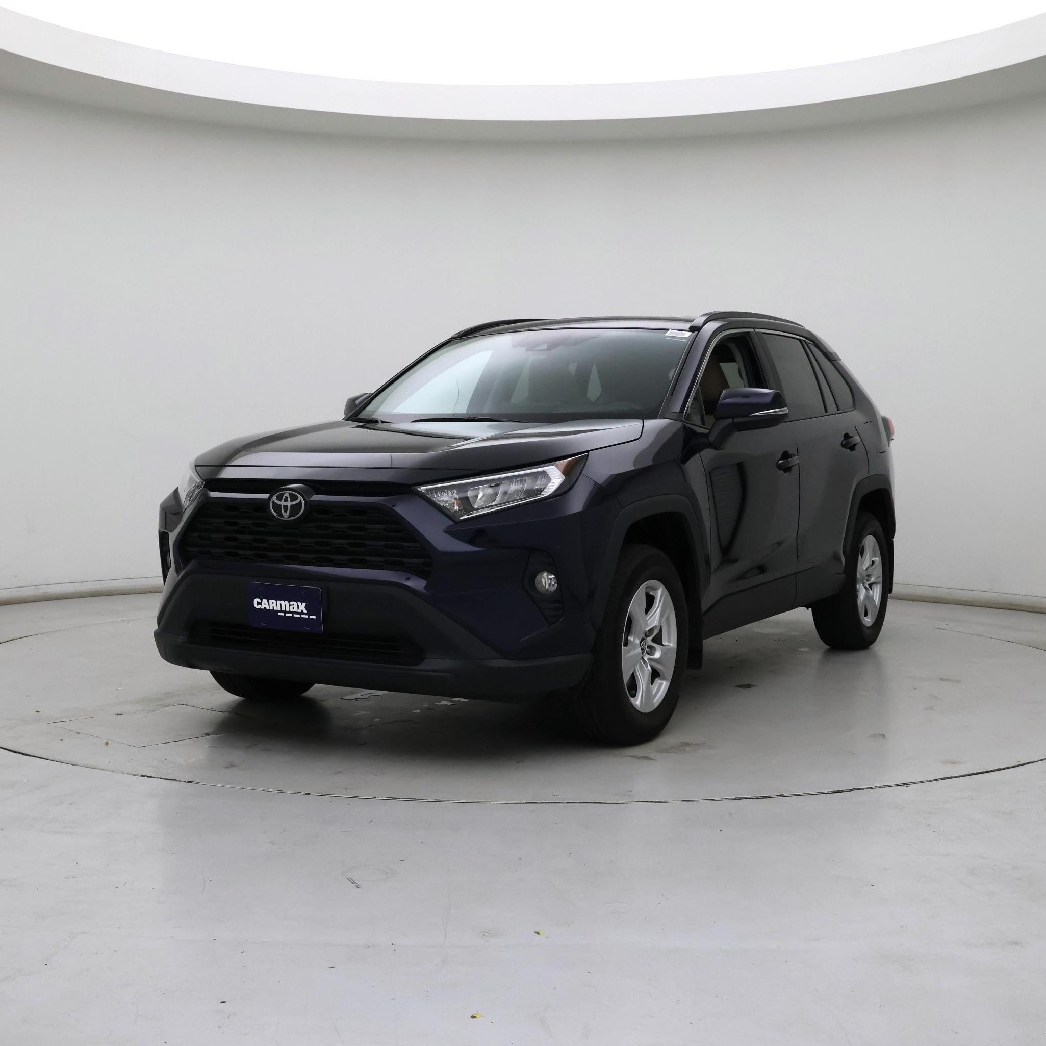 Thumbnail: 2021 Toyota RAV4 - 4