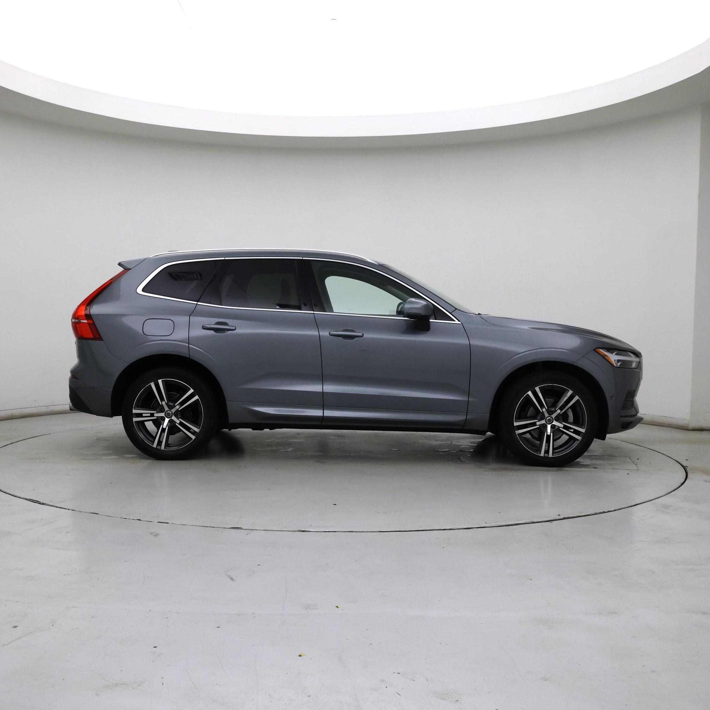 Thumbnail: 2019 Volvo XC60 - 7