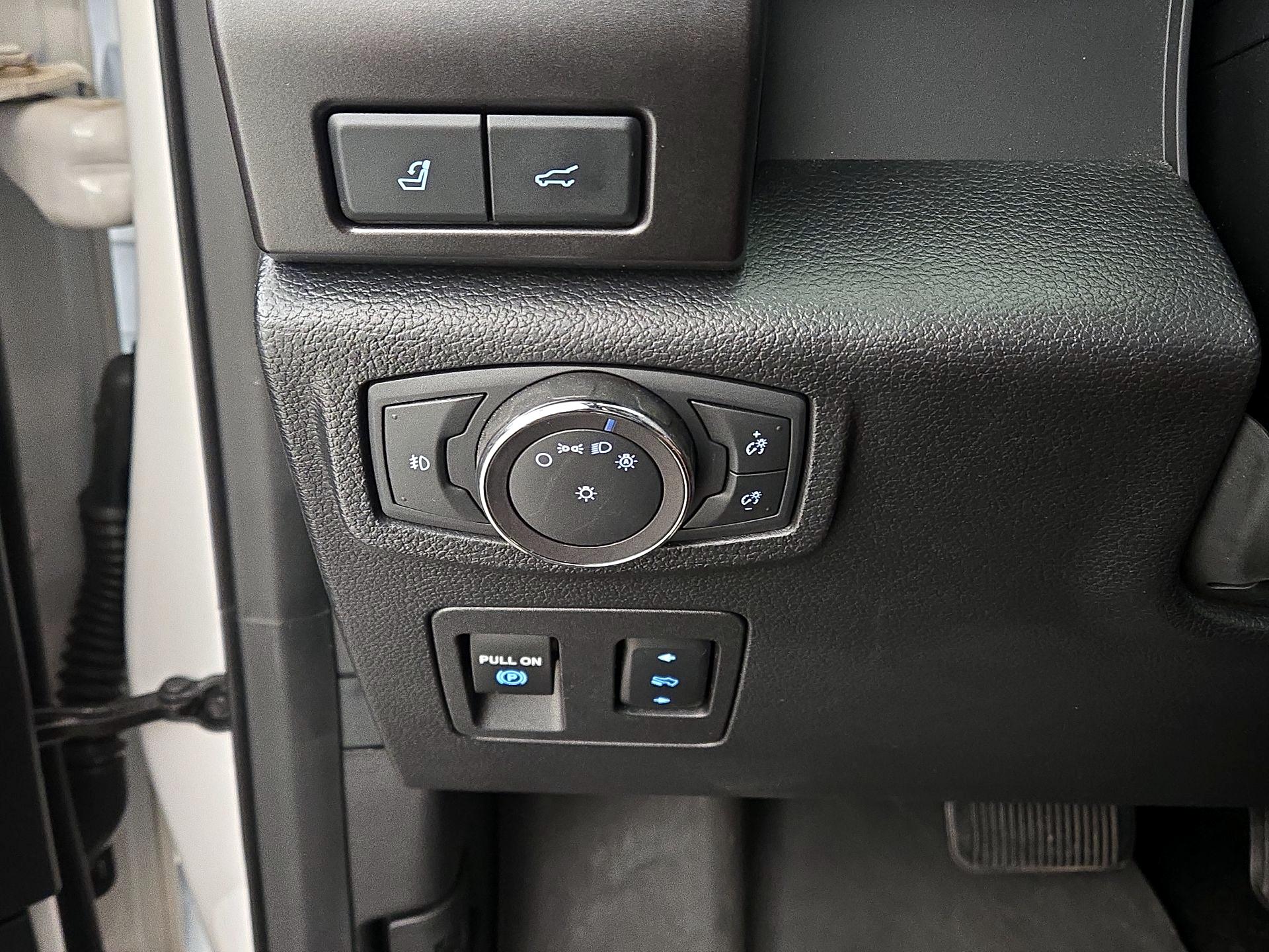 Thumbnail: 2019 Ford Expedition - 13