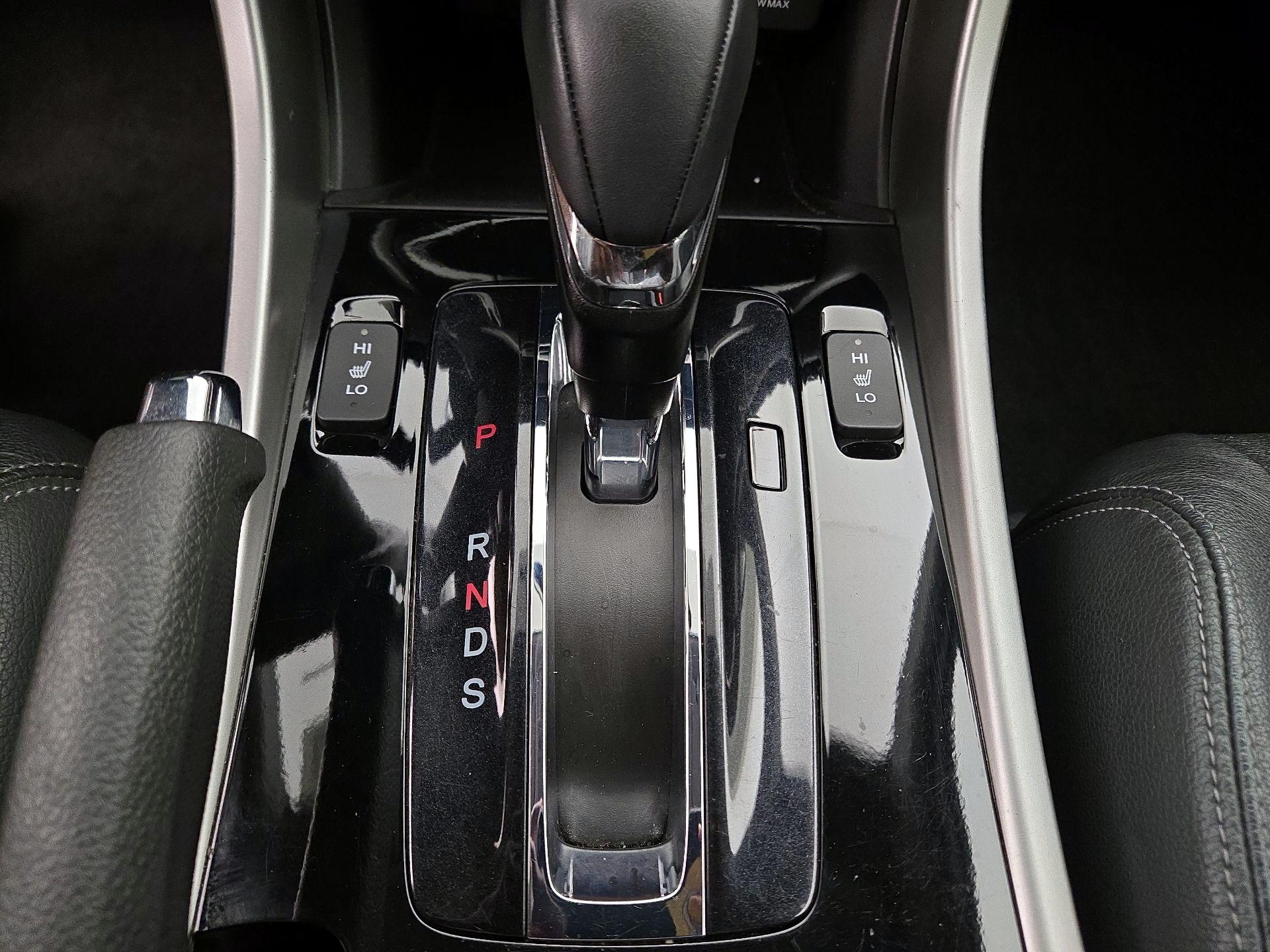 Thumbnail: 2017 Honda Accord - 17