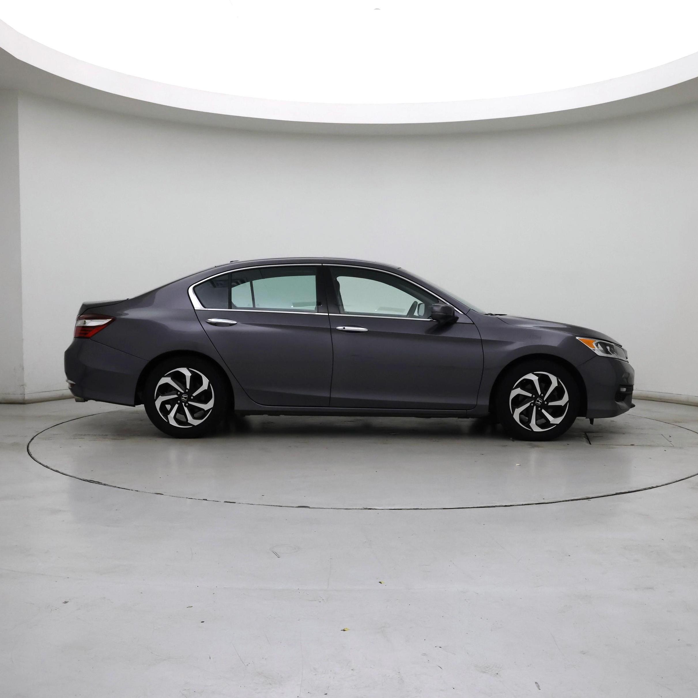 Thumbnail: 2017 Honda Accord - 7