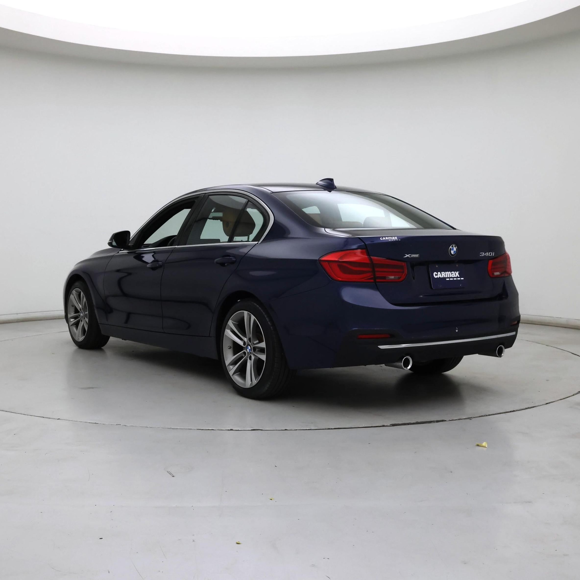 Thumbnail: 2018 BMW 3 Series - 2