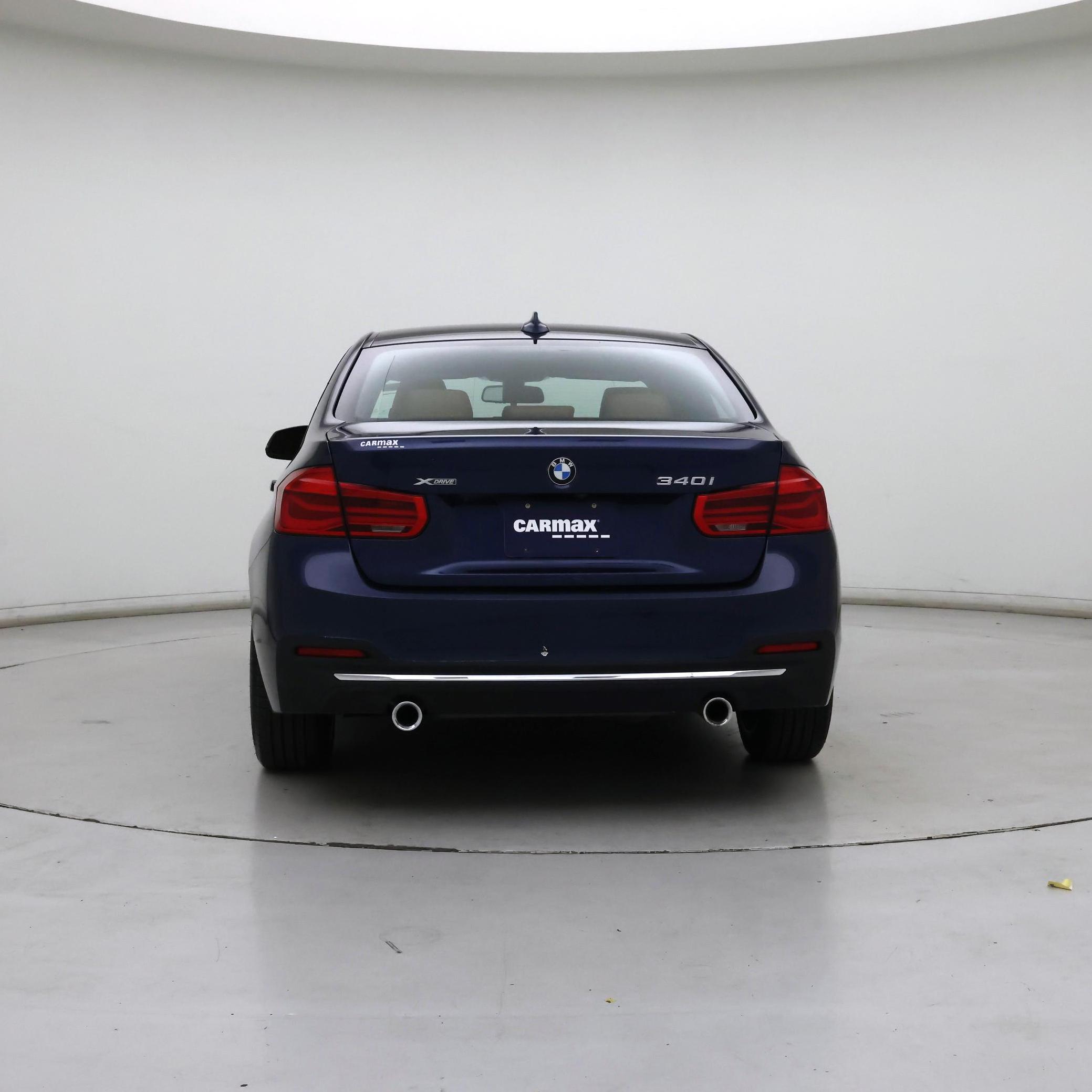 Thumbnail: 2018 BMW 3 Series - 6
