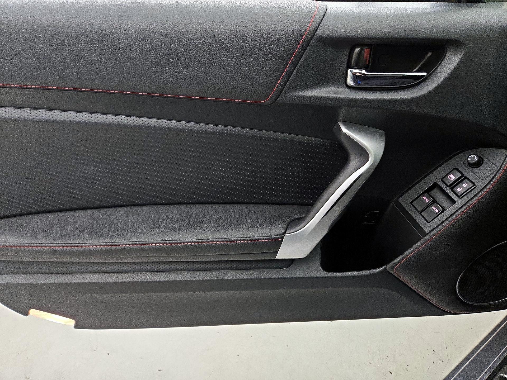 Thumbnail: 2016 Subaru BRZ - 12