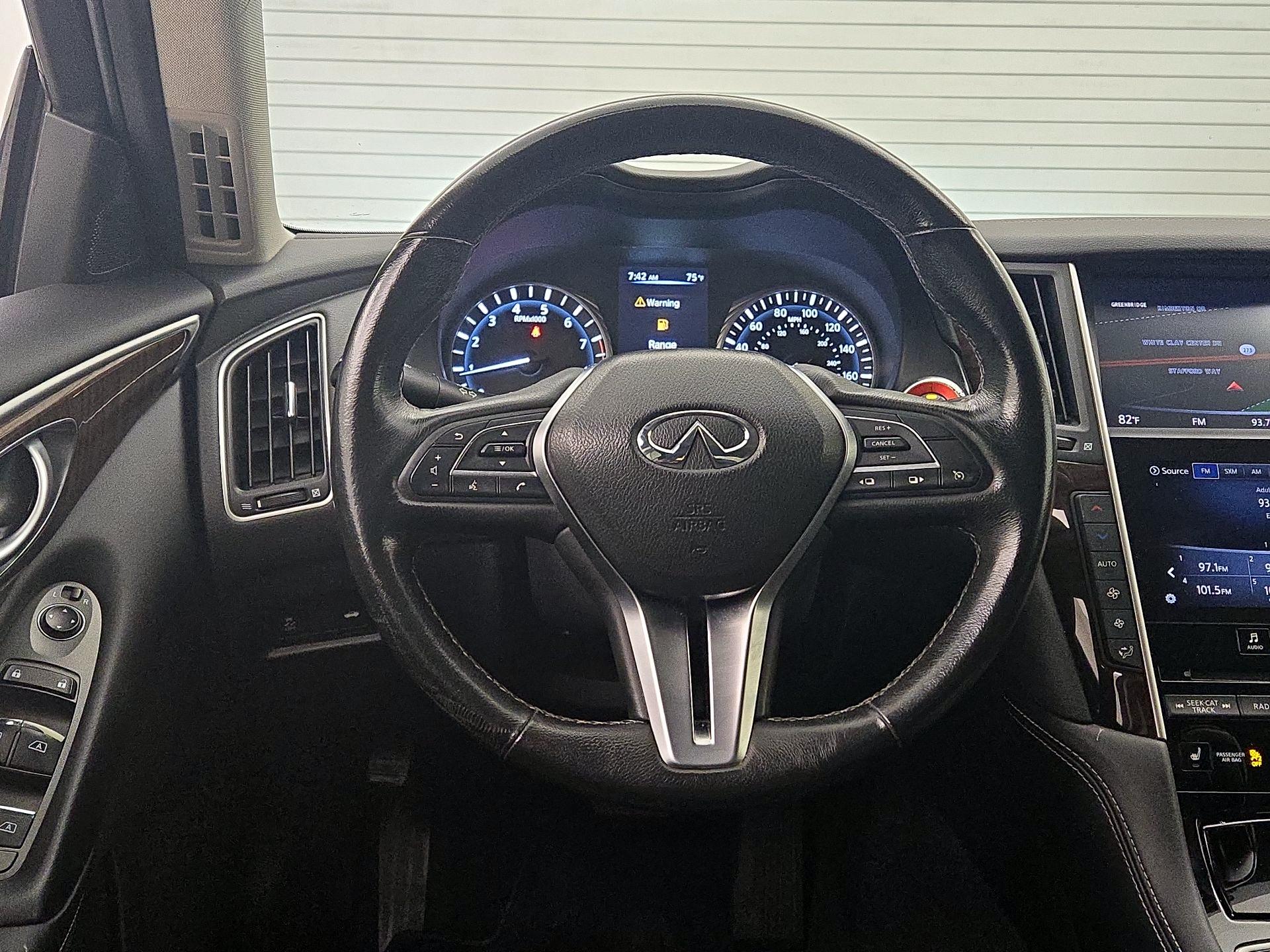 Thumbnail: 2018 INFINITI Q50 - 10