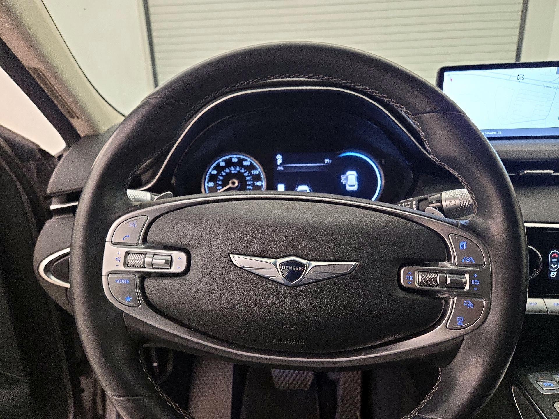 Thumbnail: 2024 Genesis GV70 - 10