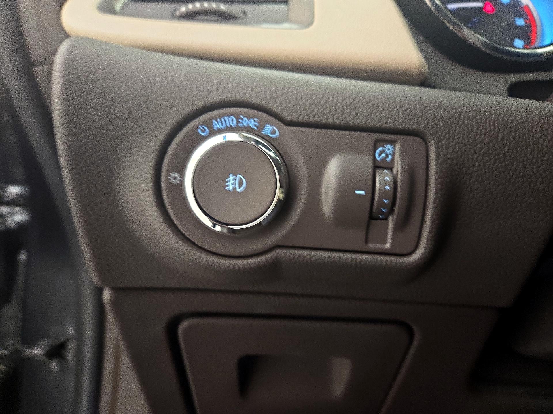 Thumbnail: 2017 Buick Verano - 13