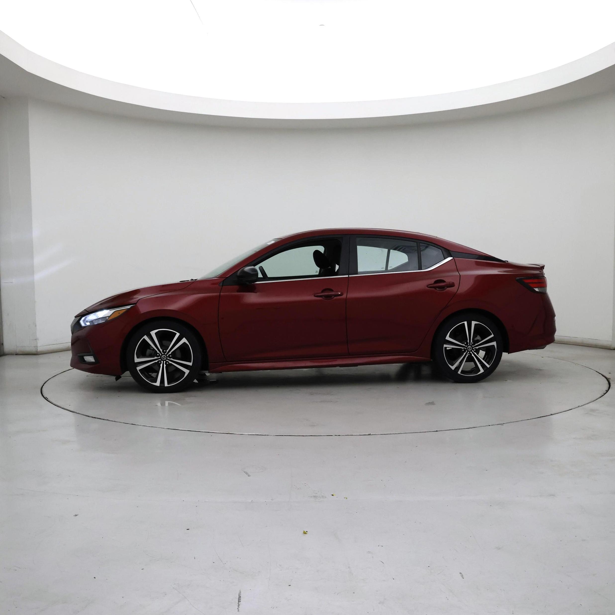Thumbnail: 2021 Nissan Sentra - 3
