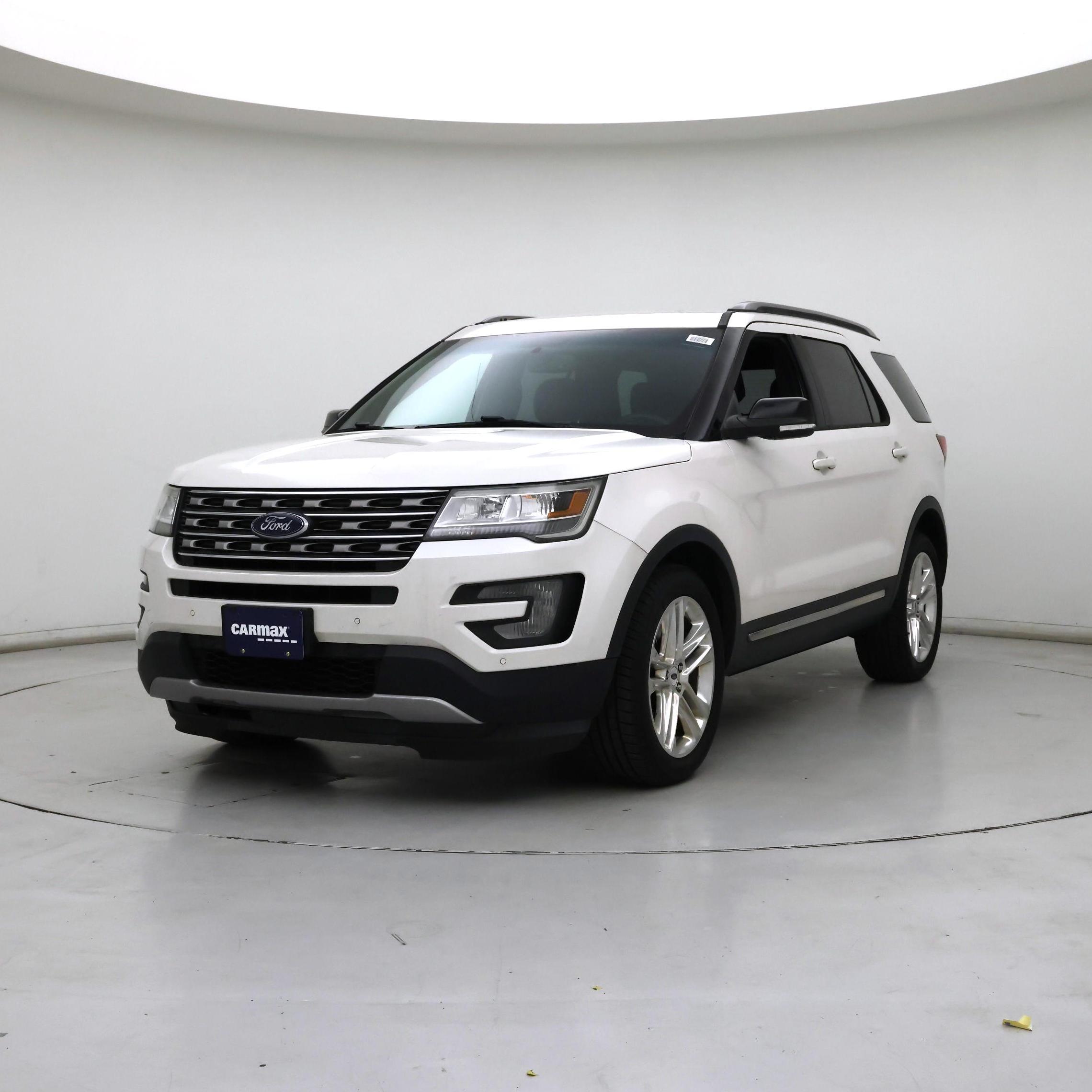 Thumbnail: 2017 Ford Explorer - 4