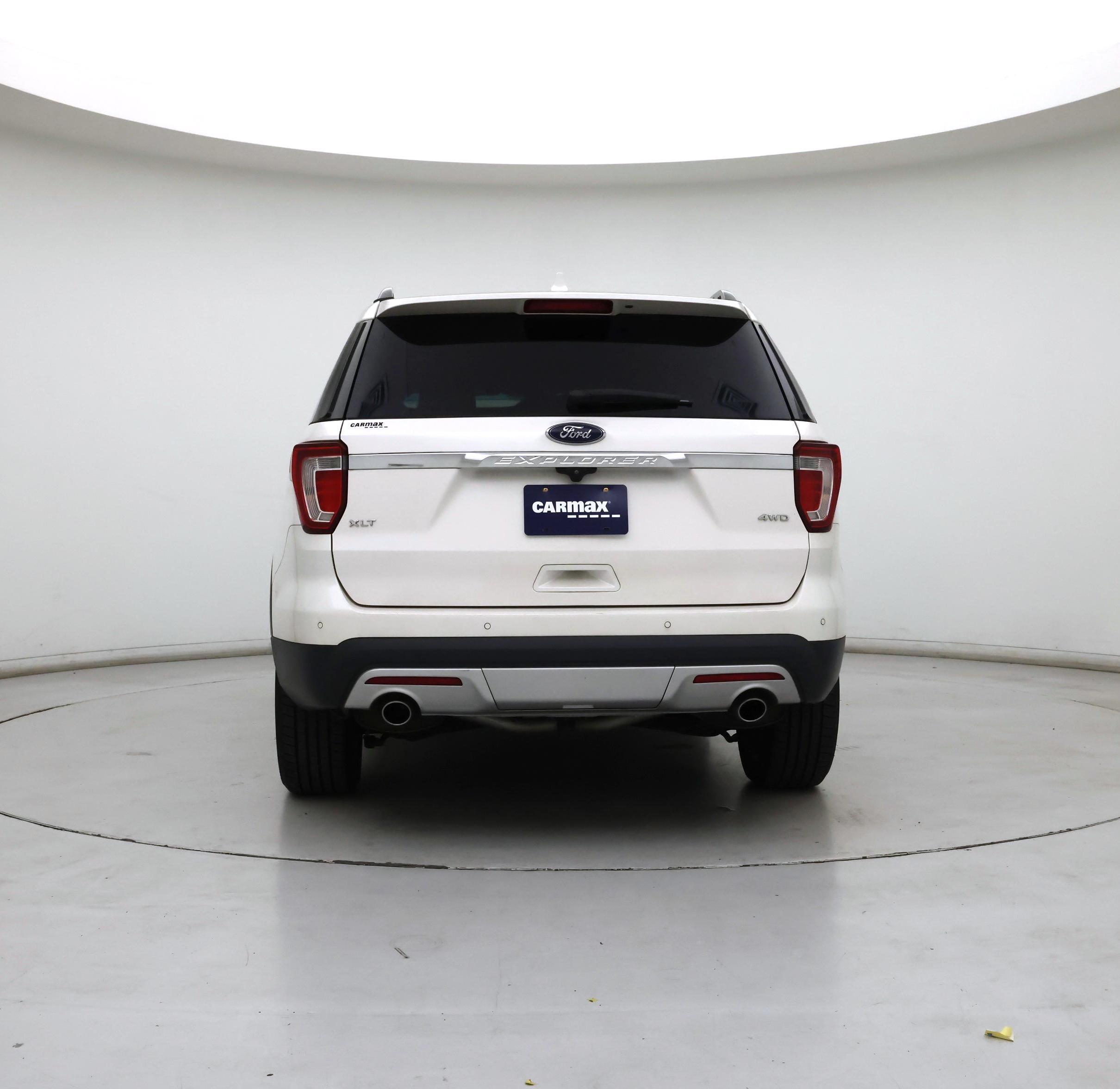 Thumbnail: 2017 Ford Explorer - 6