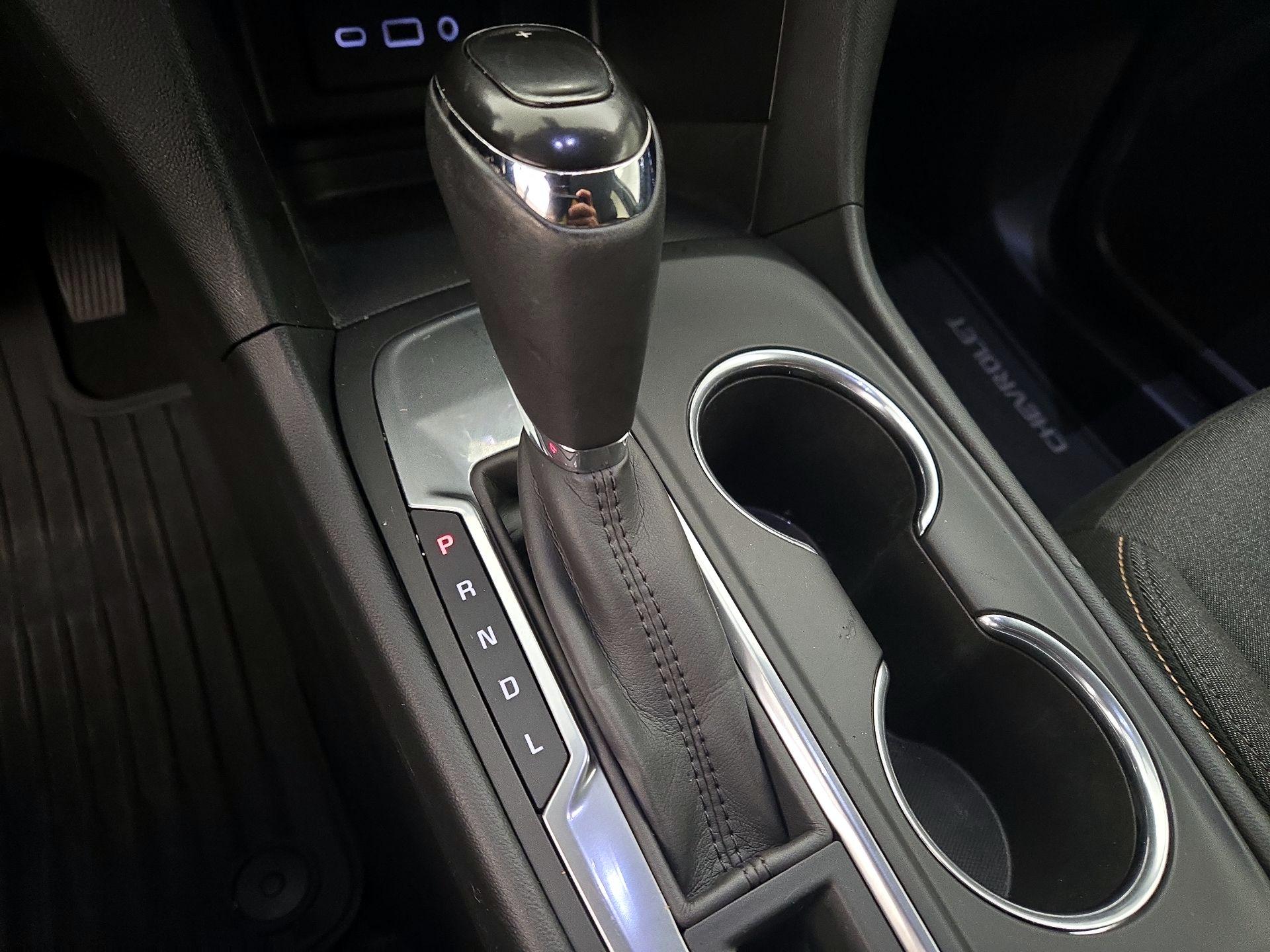 Thumbnail: 2019 Chevrolet Equinox - 17