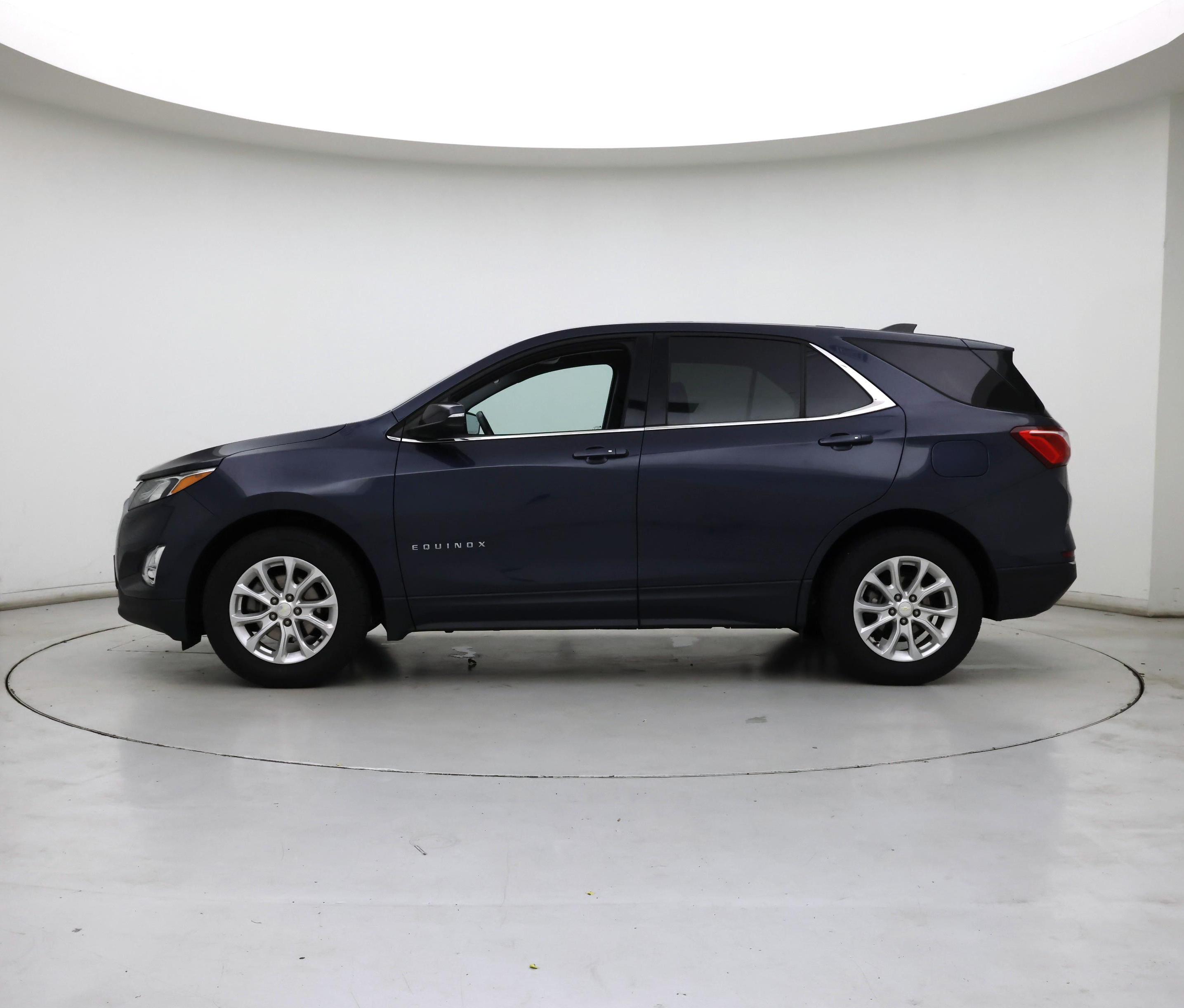 Thumbnail: 2019 Chevrolet Equinox - 3