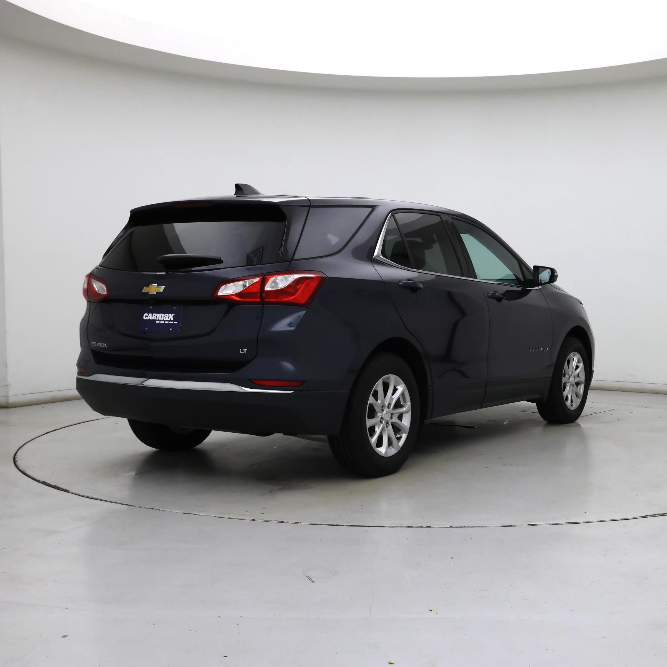 Thumbnail: 2019 Chevrolet Equinox - 8