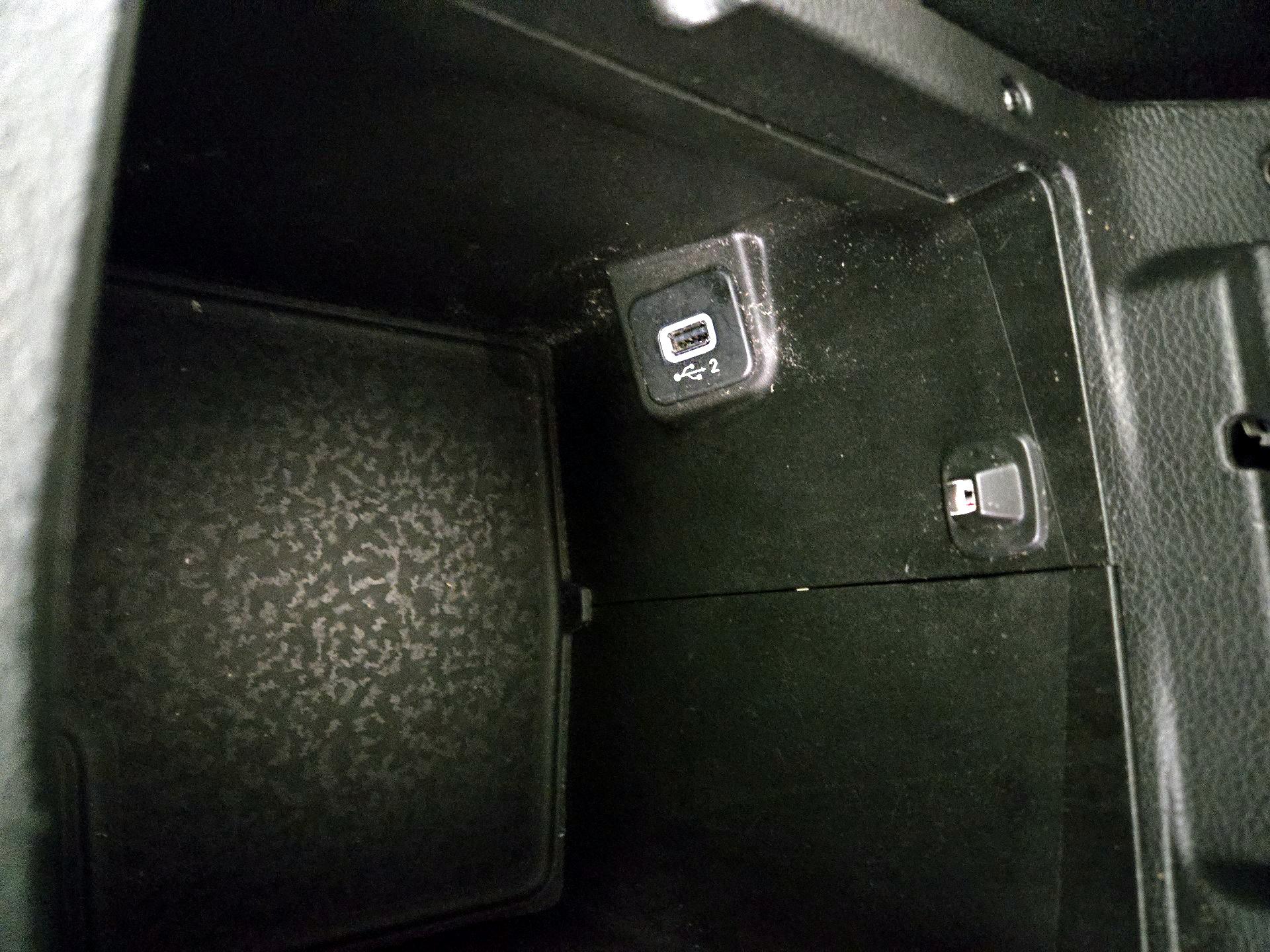 Thumbnail: 2019 Jeep Wrangler - 18