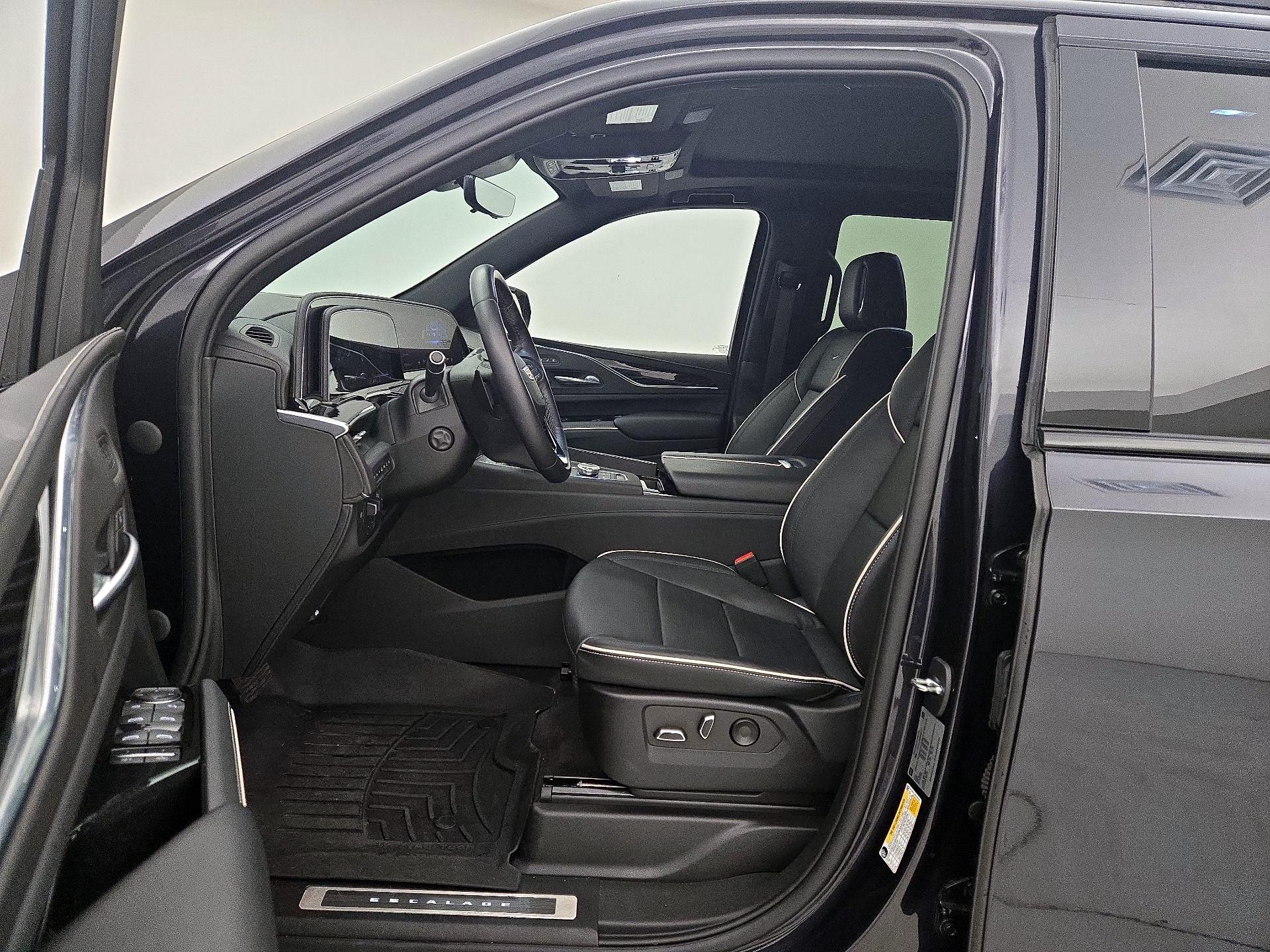 Thumbnail: 2022 Cadillac Escalade - 11