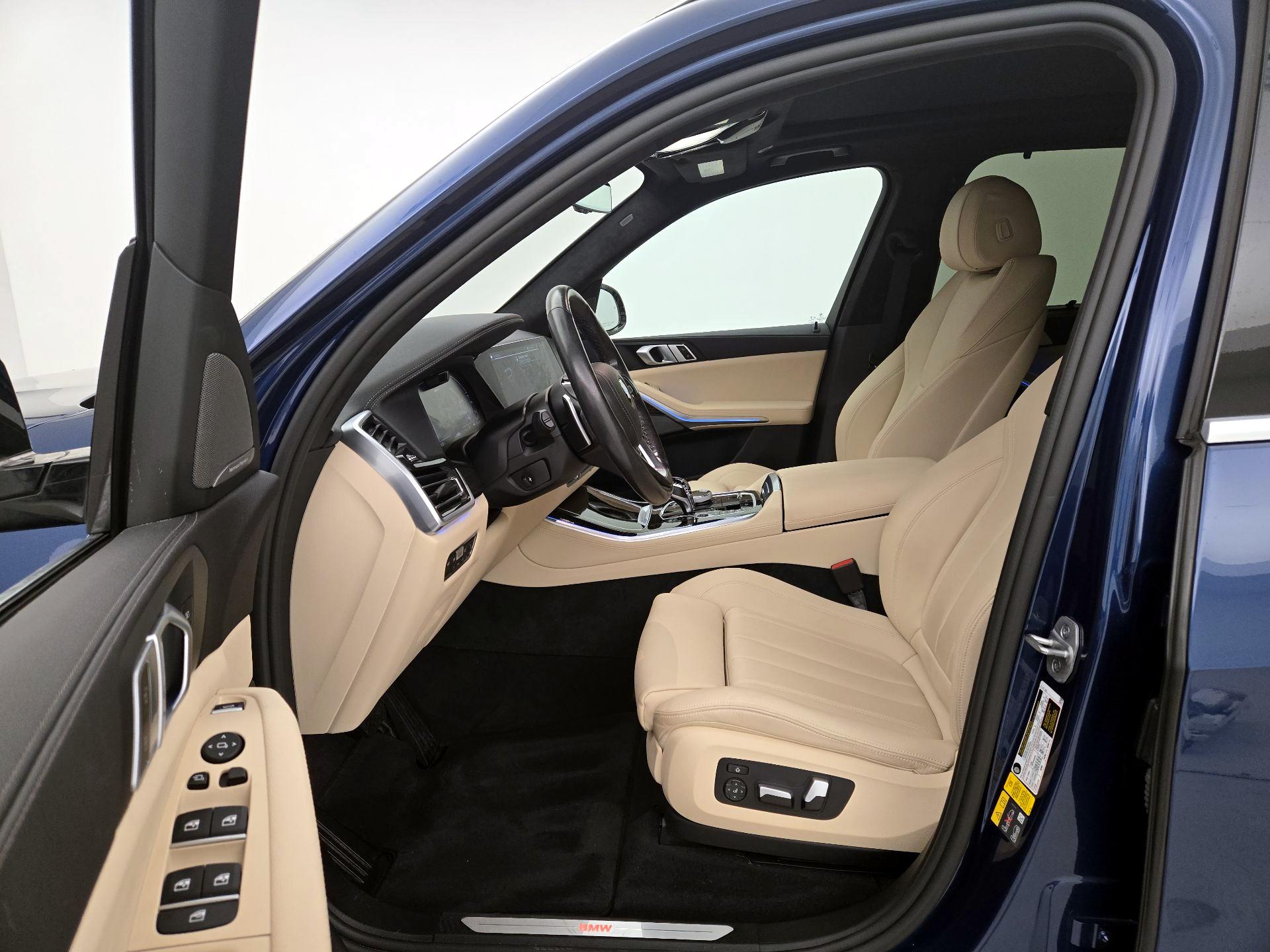 Thumbnail: 2021 BMW X5 - 11