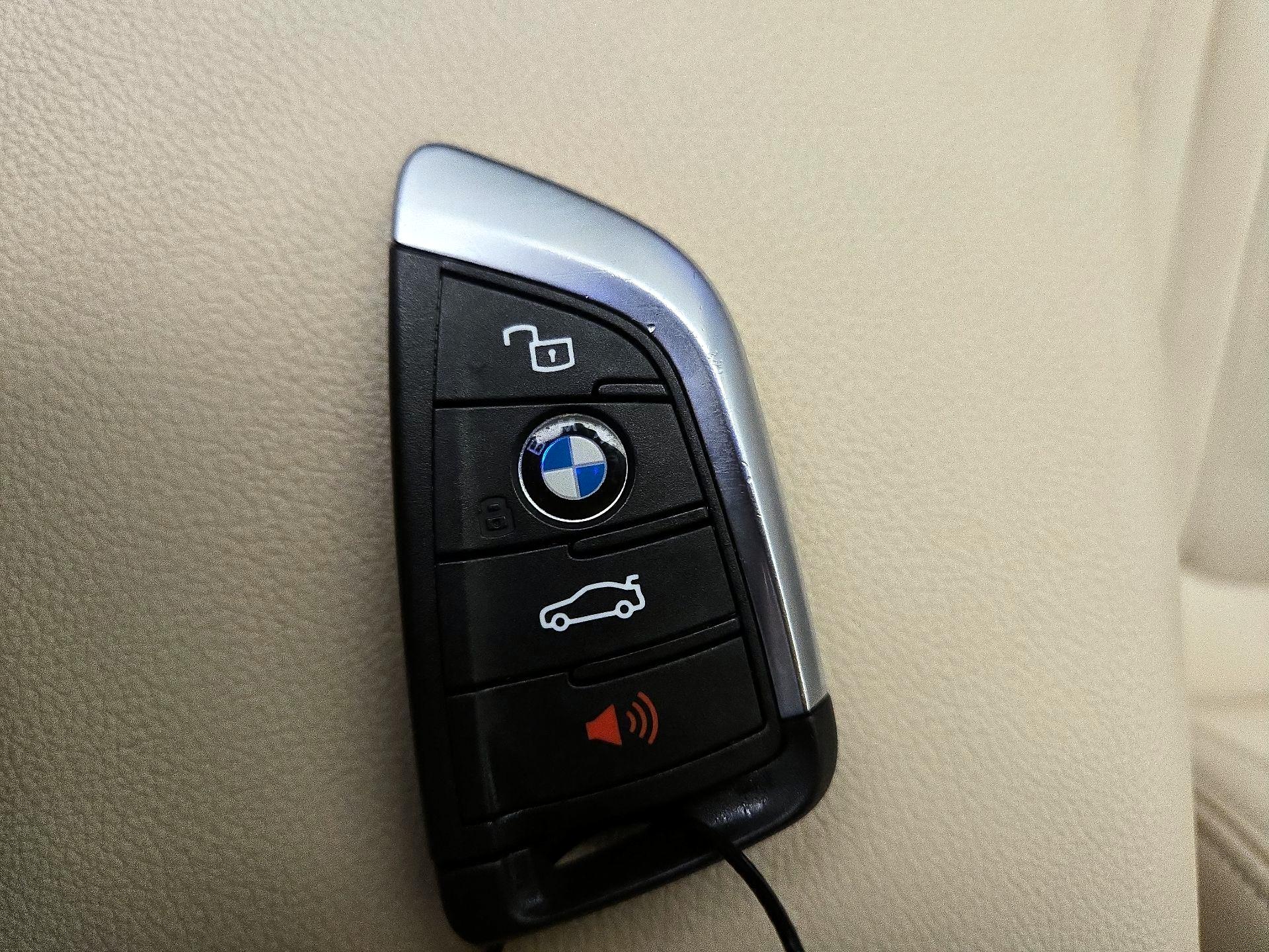 Thumbnail: 2022 BMW X3 - 20