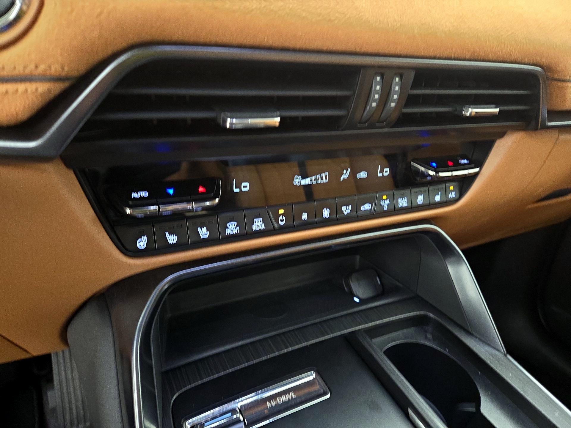 Thumbnail: 2024 Mazda CX-90 - 17