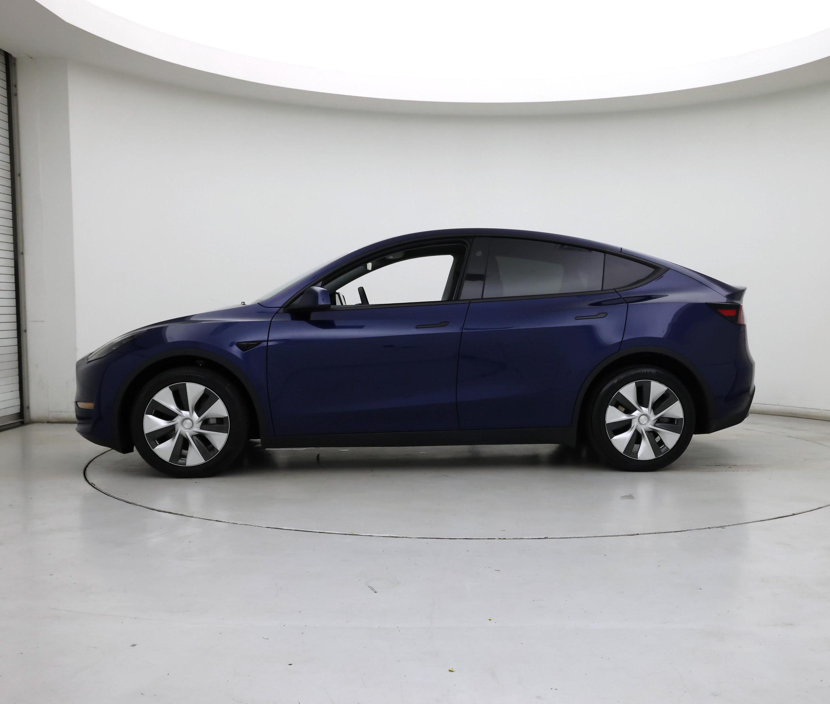 Thumbnail: 2023 Tesla Model Y - 3