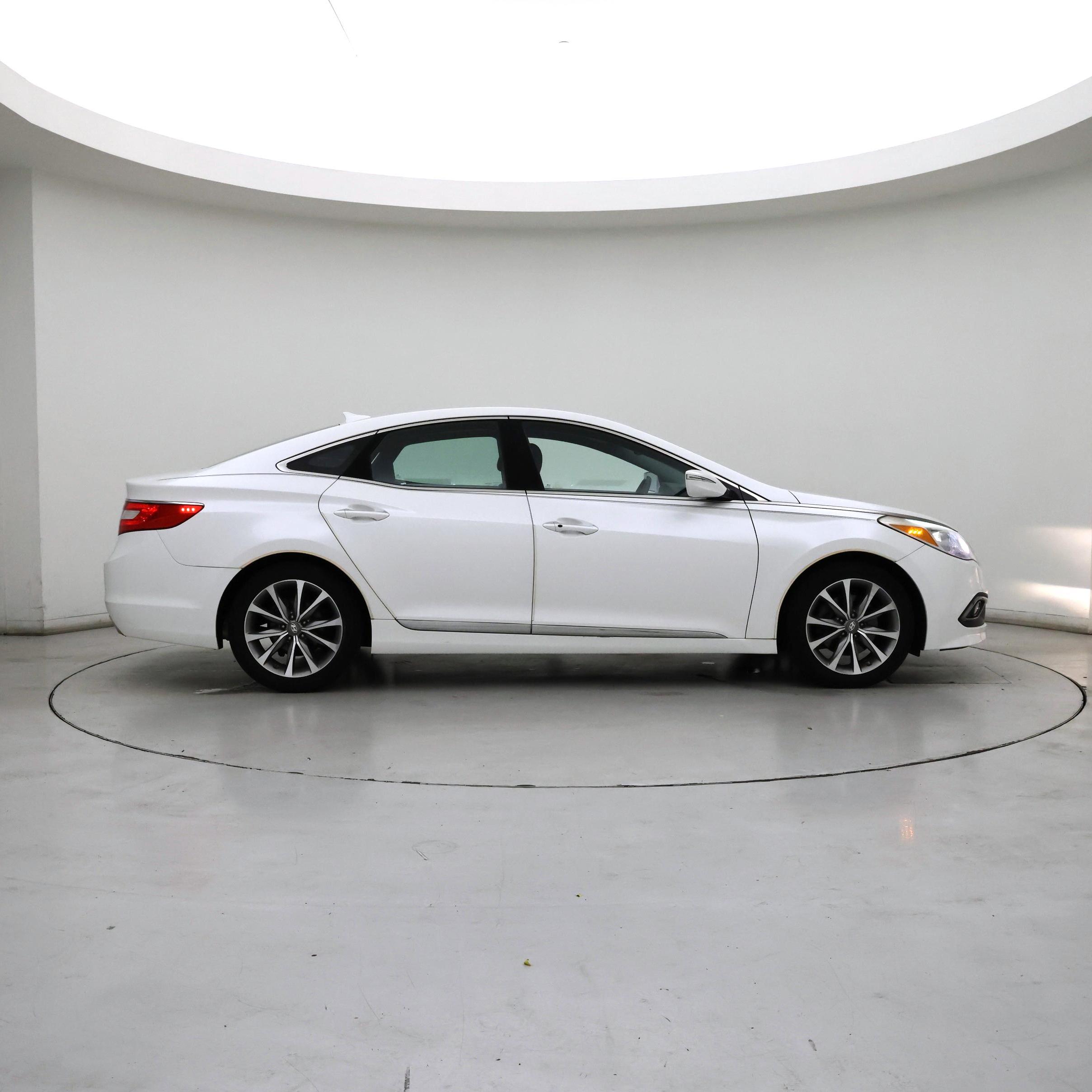Thumbnail: 2016 Hyundai Azera - 7