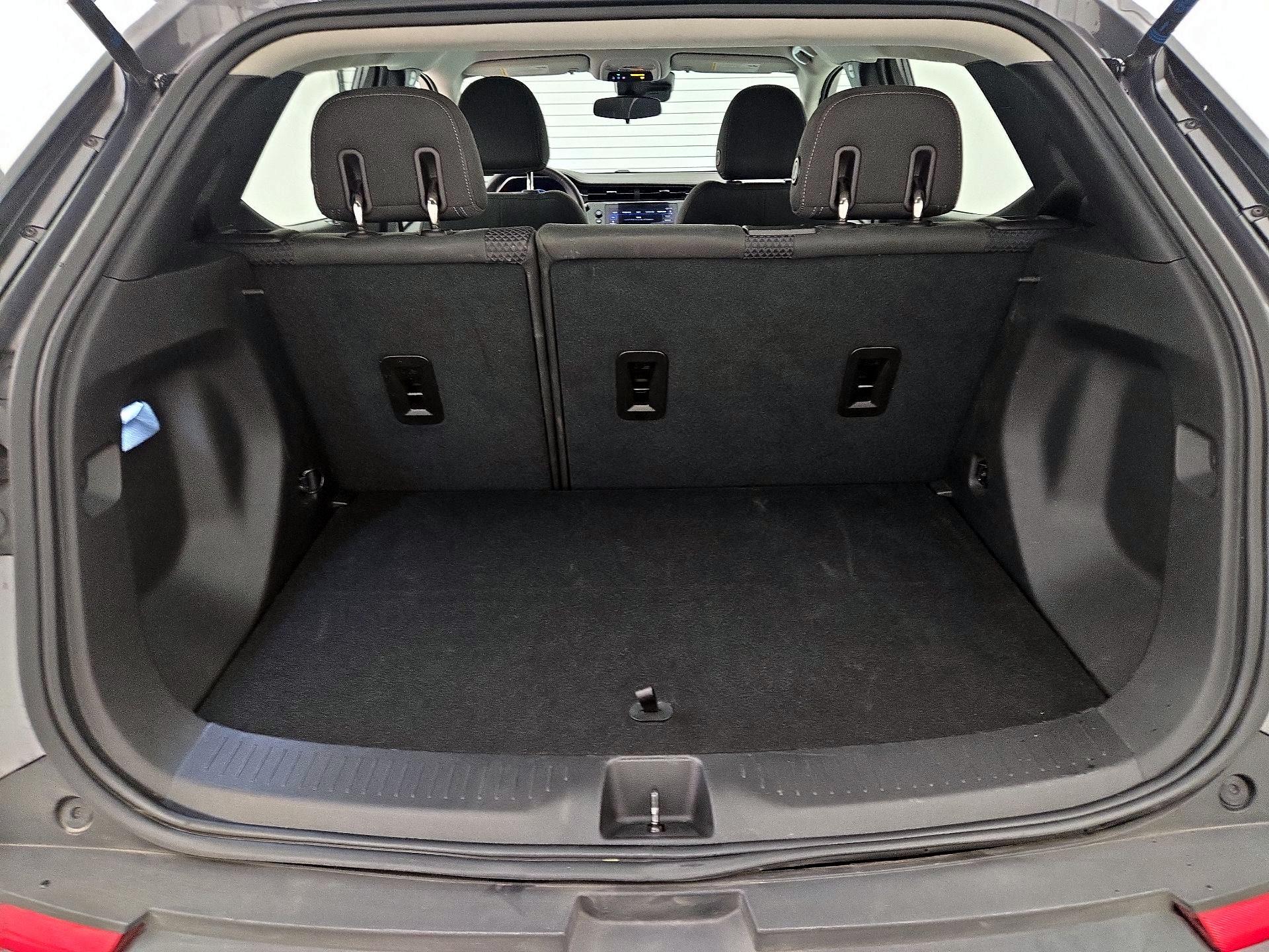 Thumbnail: 2023 Chevrolet Bolt EUV - 20