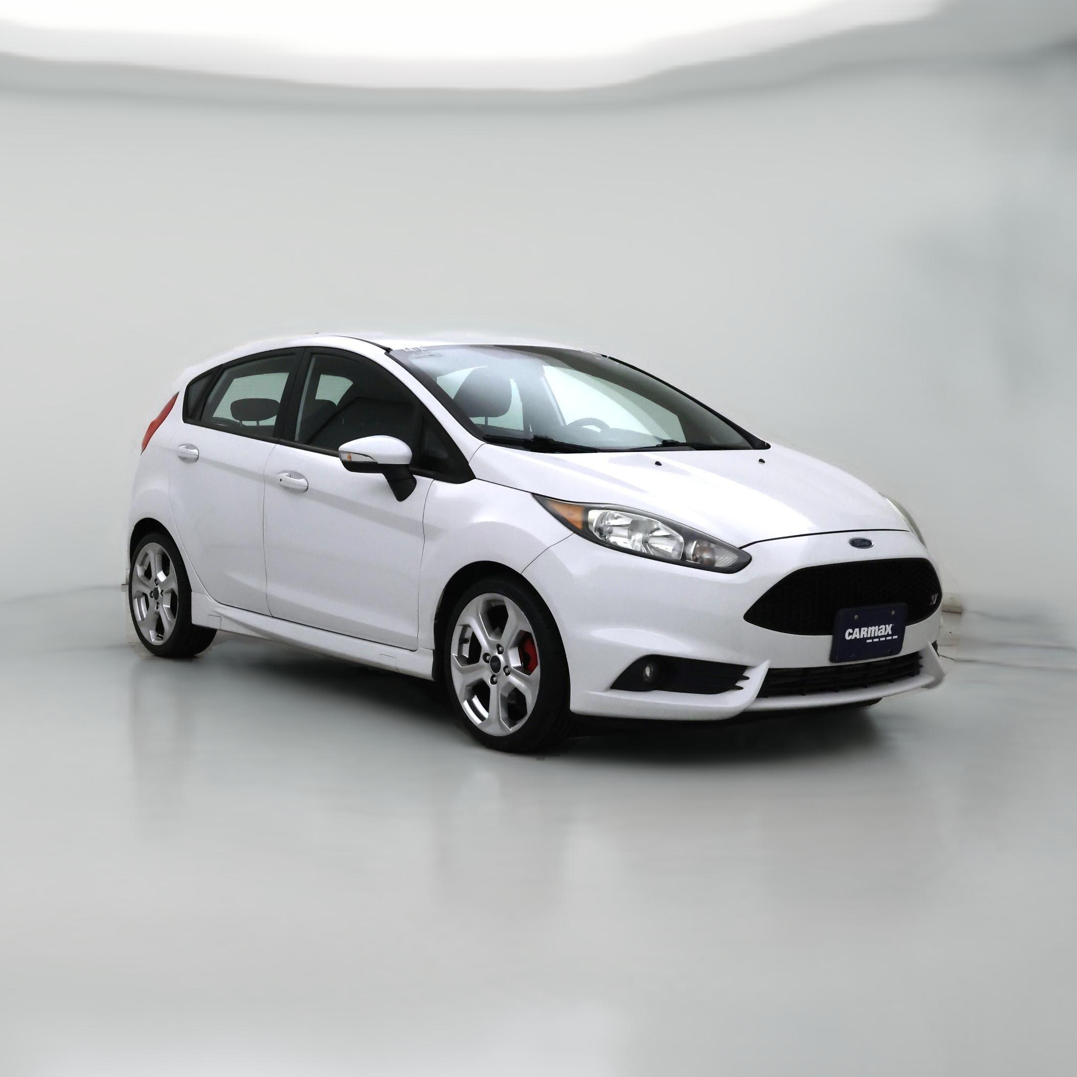 Thumbnail: 2015 Ford Fiesta - 1