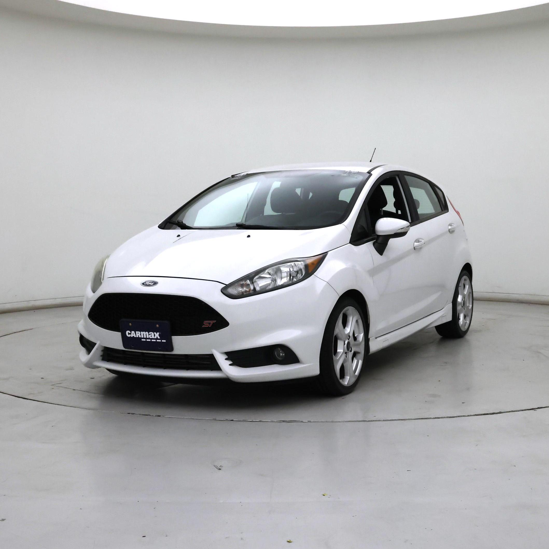 Thumbnail: 2015 Ford Fiesta - 4