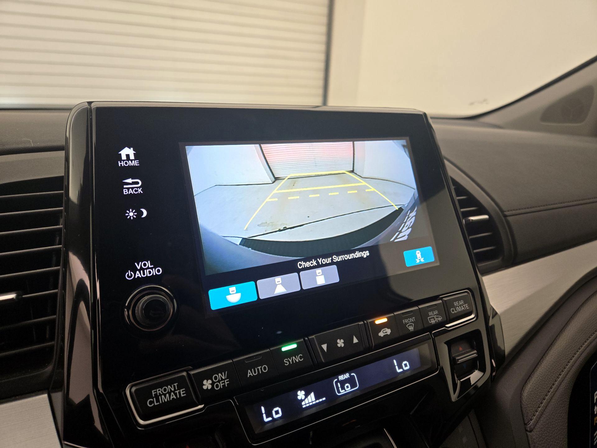 Thumbnail: 2019 Honda Odyssey - 14