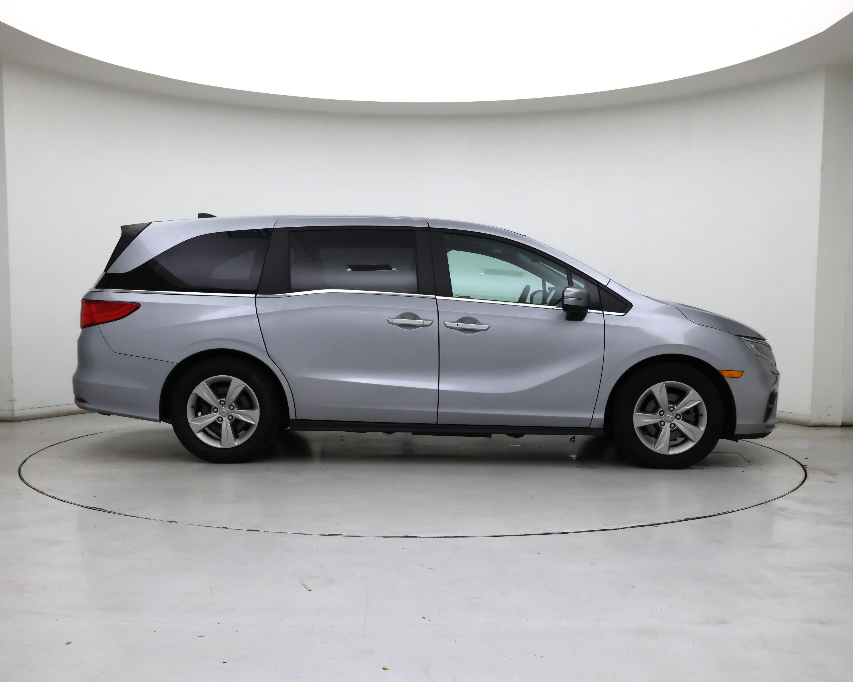 Thumbnail: 2019 Honda Odyssey - 7