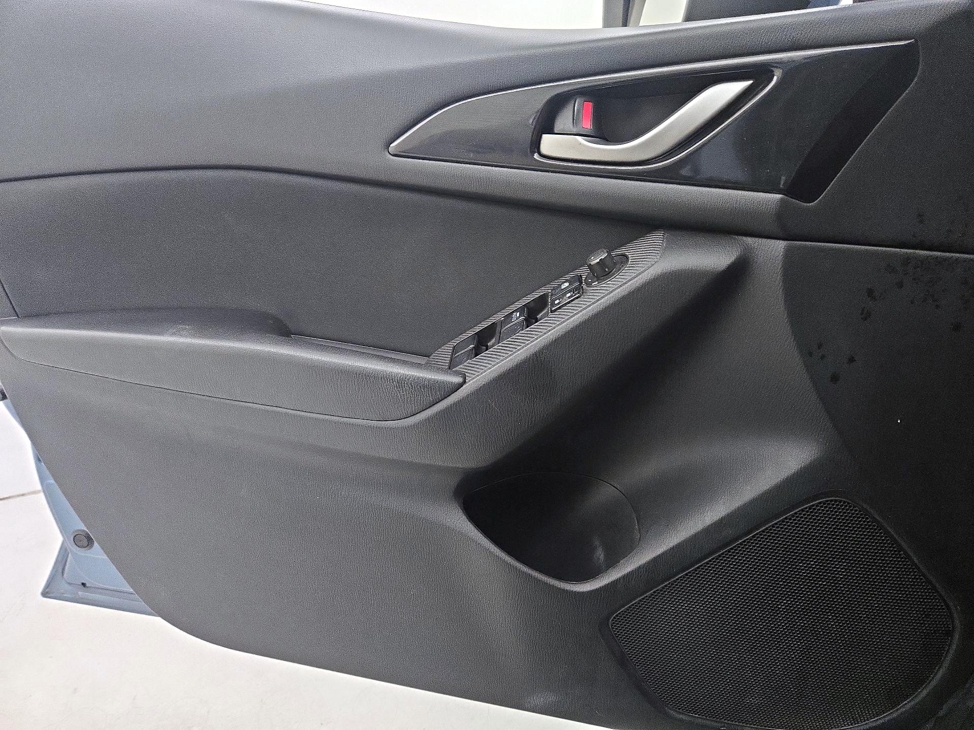 Thumbnail: 2014 Mazda Mazda3 - 12
