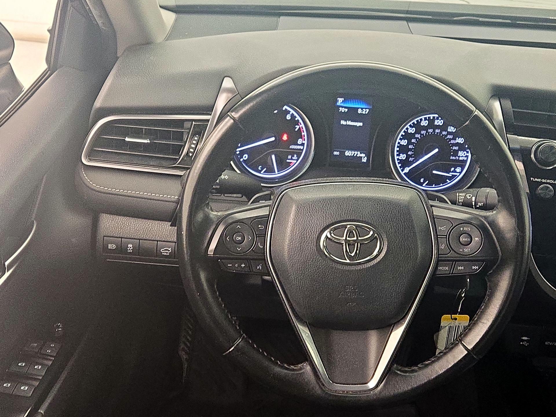 Thumbnail: 2019 Toyota Camry - 10