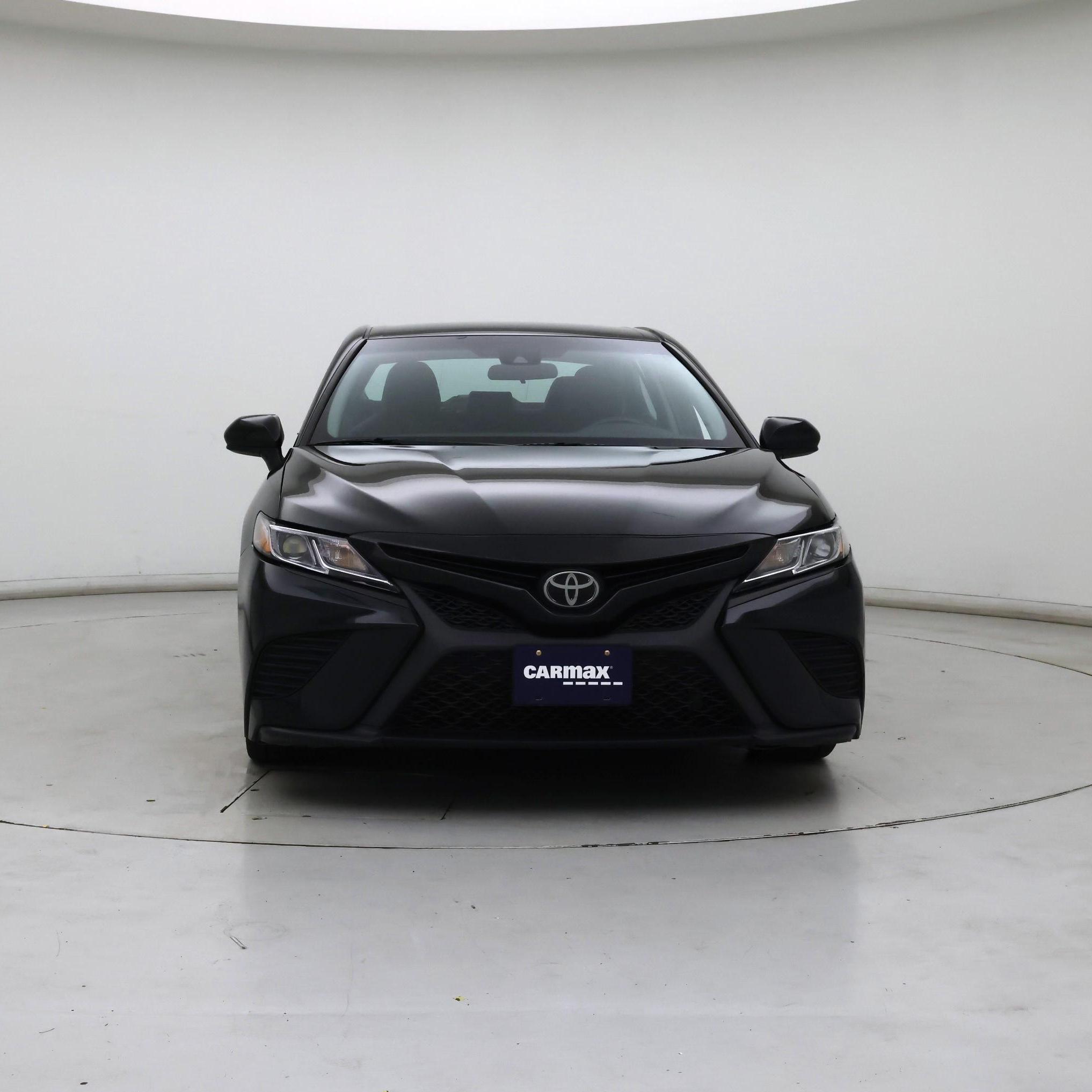 Thumbnail: 2019 Toyota Camry - 5