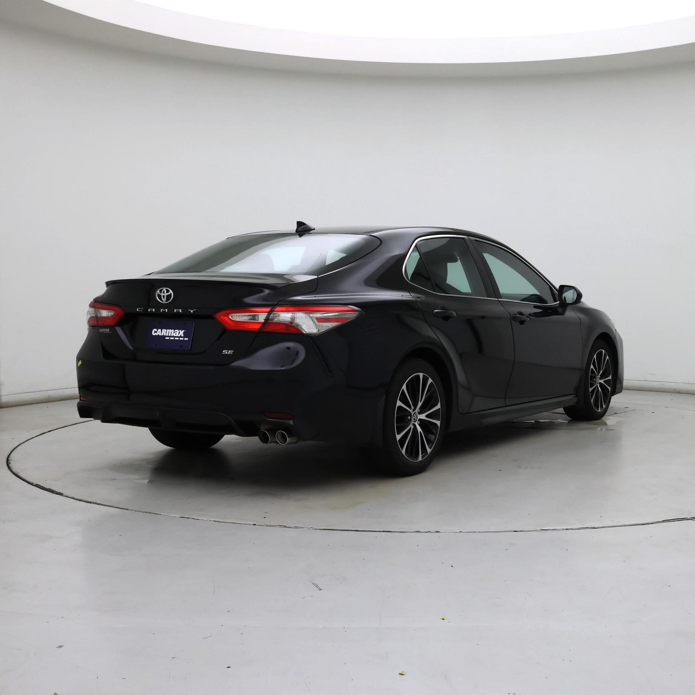 Thumbnail: 2019 Toyota Camry - 8
