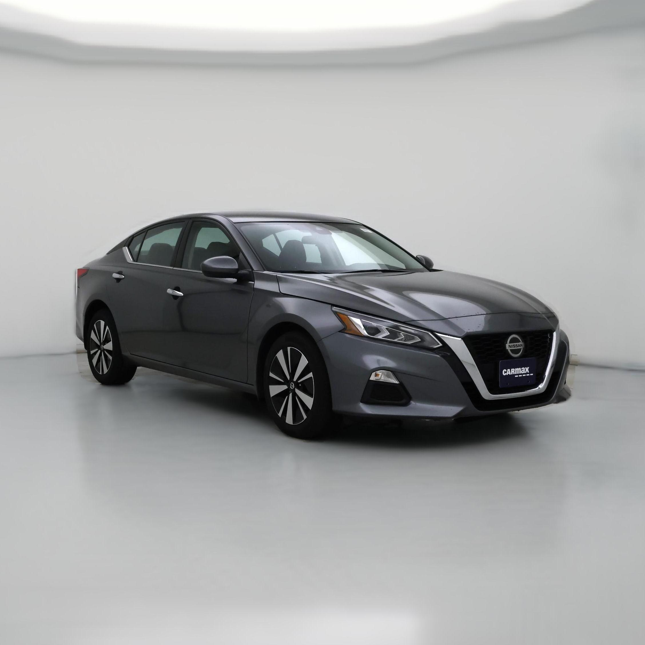 Thumbnail: 2022 Nissan Altima - 1