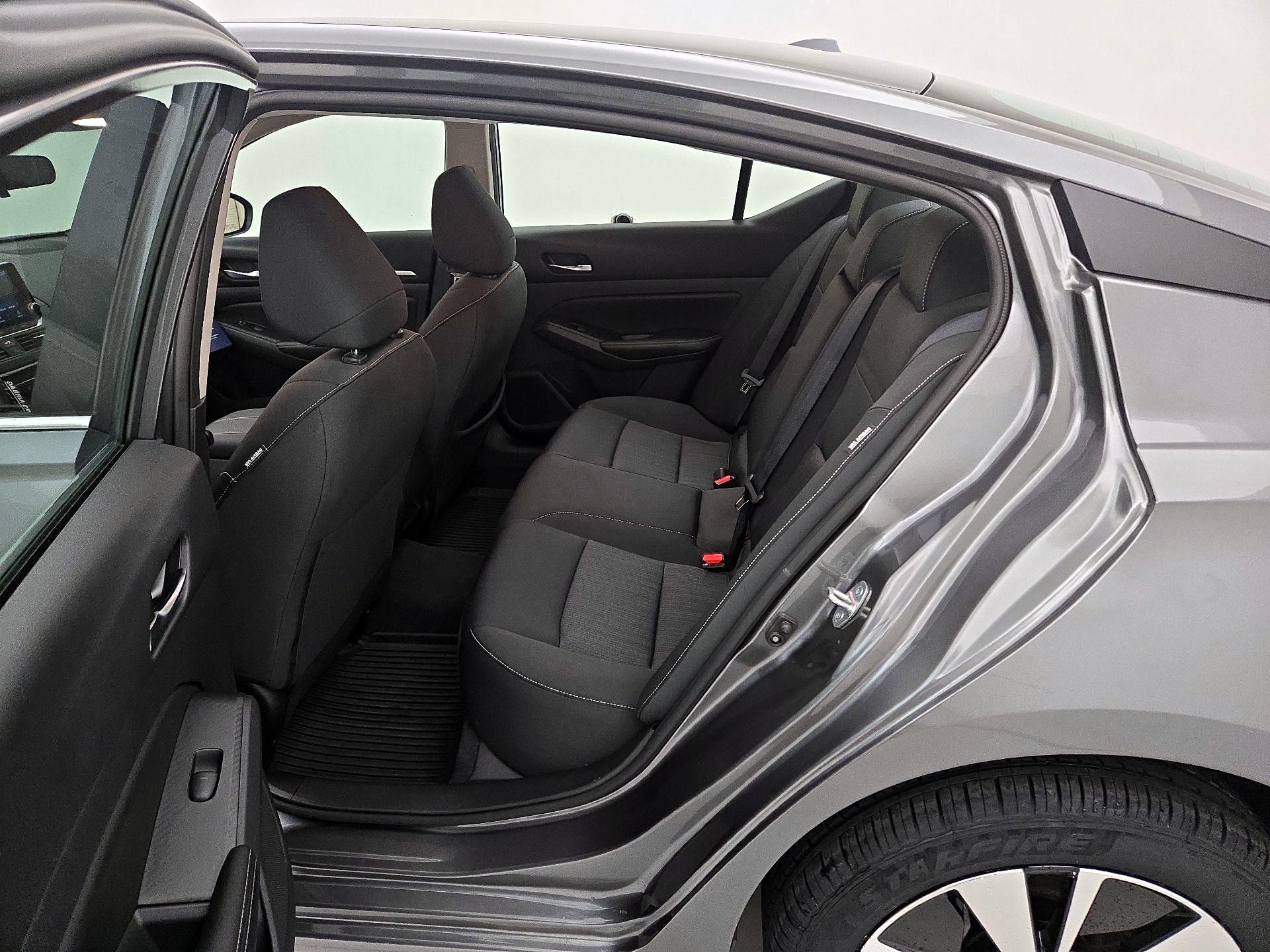 Thumbnail: 2022 Nissan Altima - 19