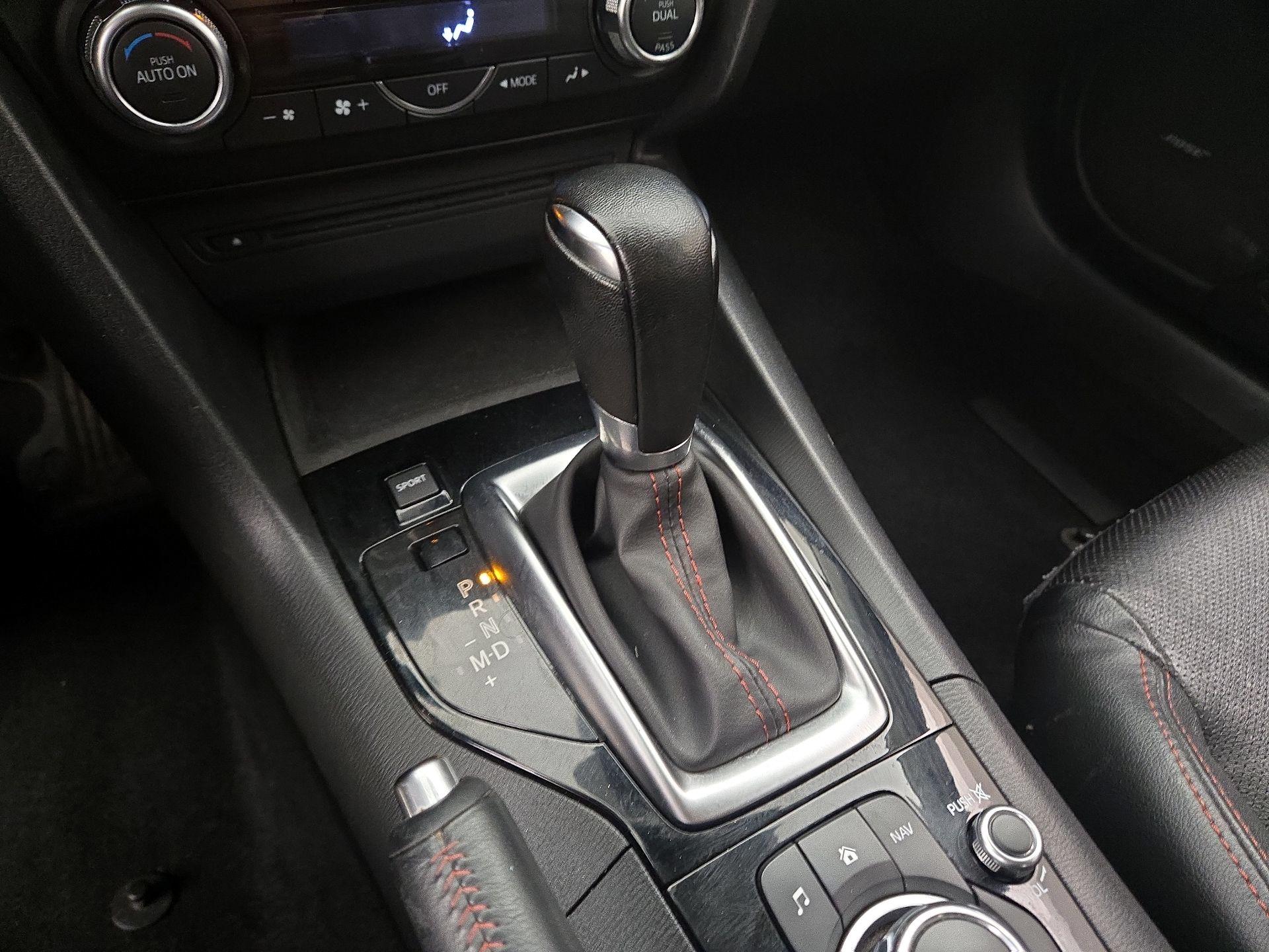 Thumbnail: 2014 Mazda Mazda3 - 17