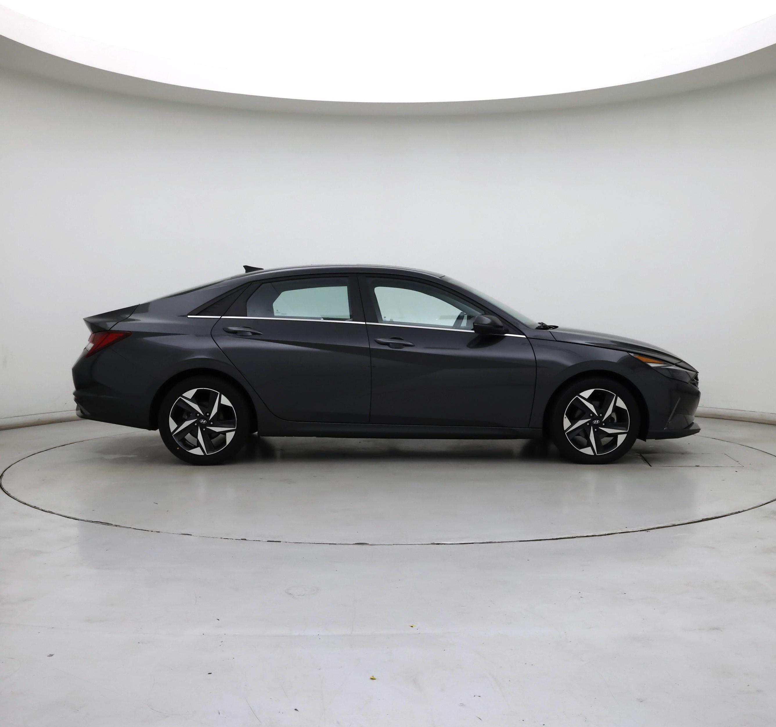 Thumbnail: 2023 Hyundai Elantra - 7