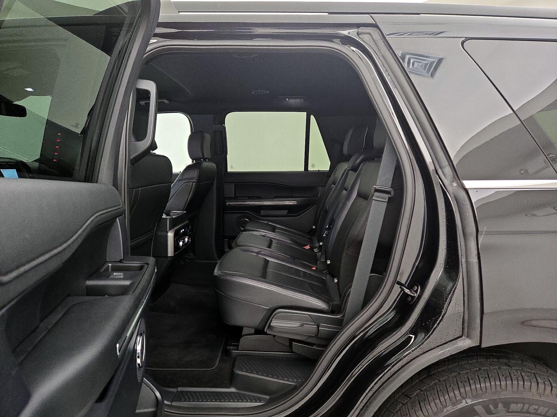 Thumbnail: 2020 Ford Expedition - 19