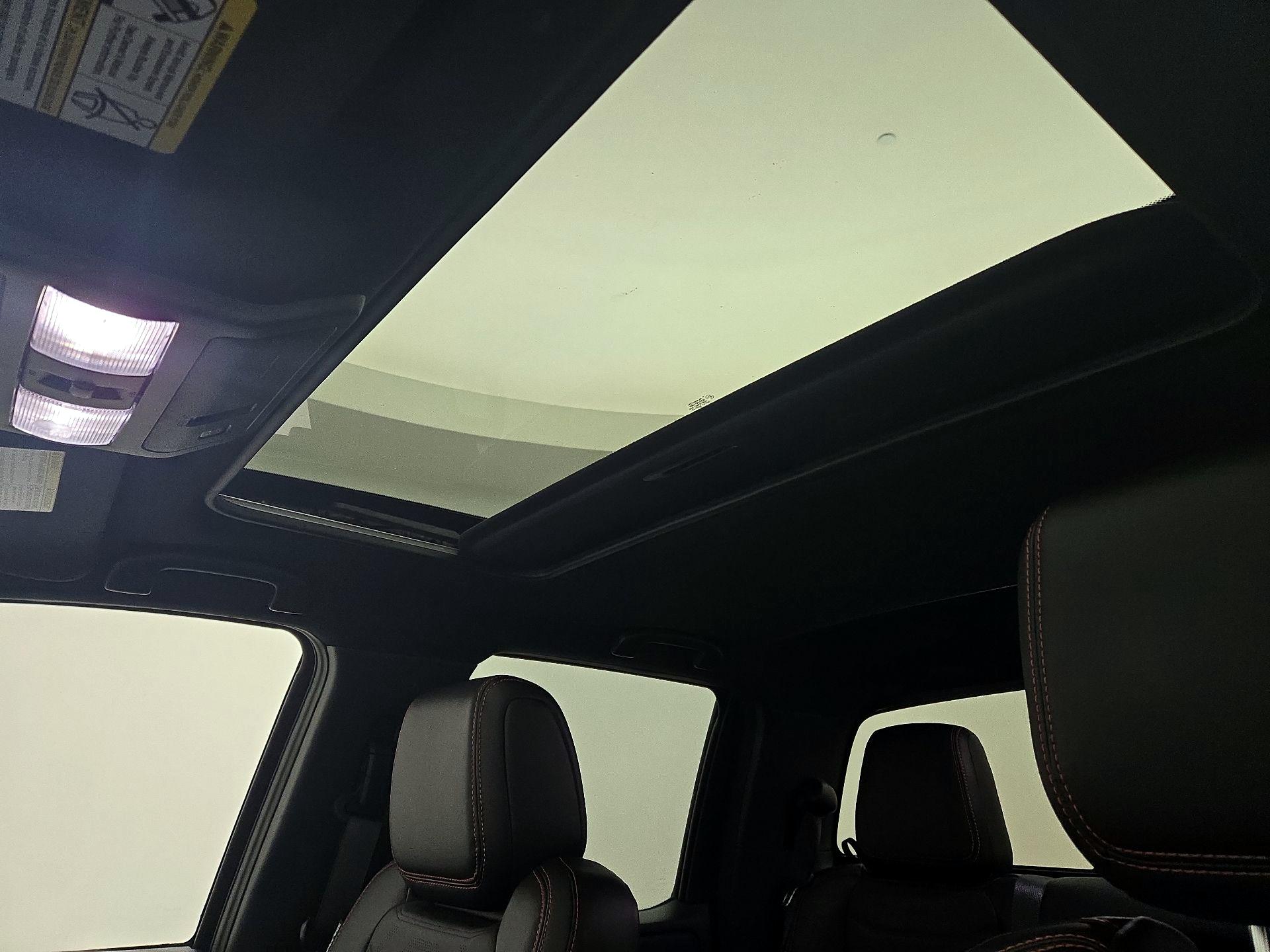 Thumbnail: 2025 Nissan Frontier - 19