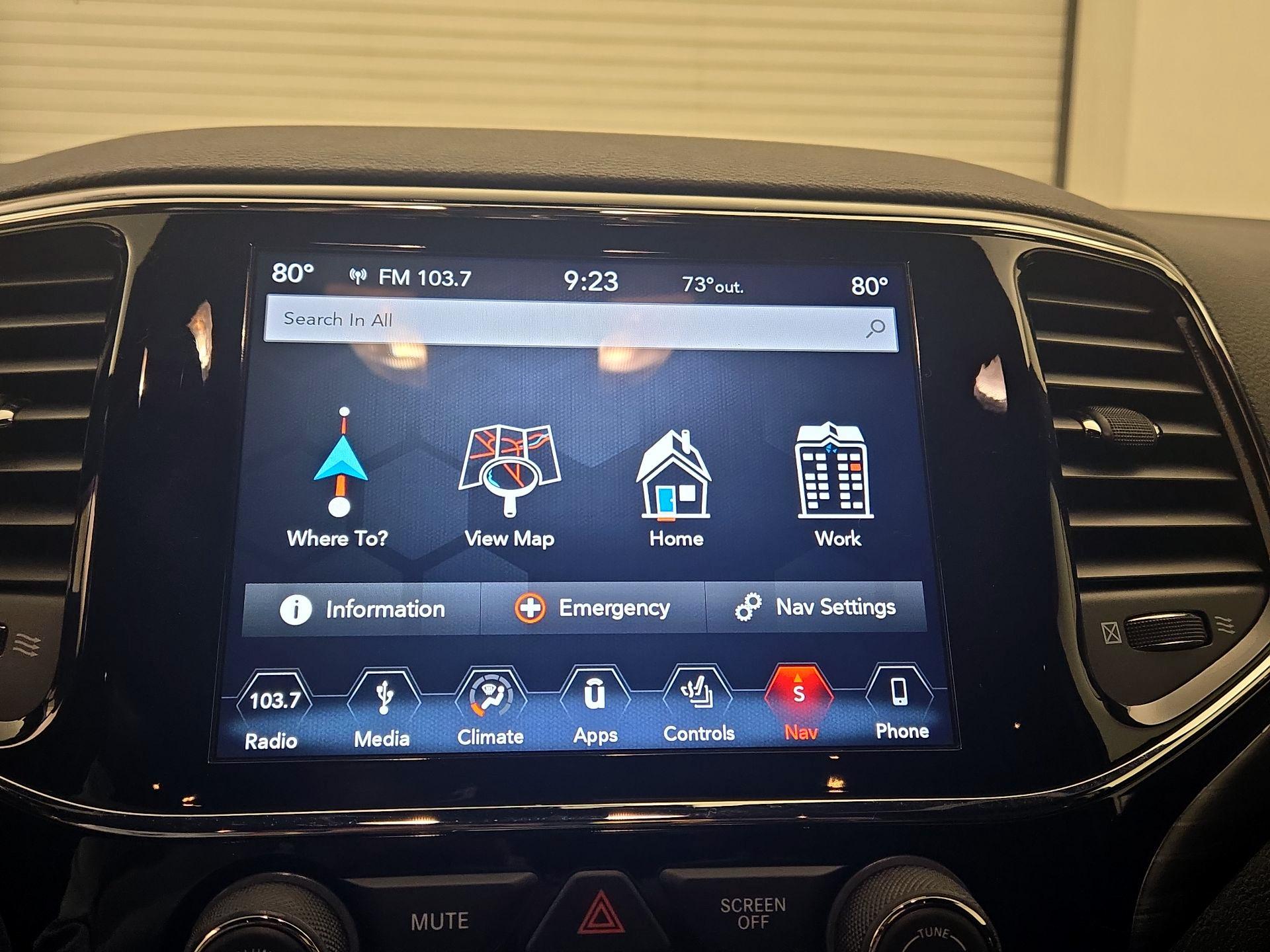 Thumbnail: 2019 Jeep Grand Cherokee - 14