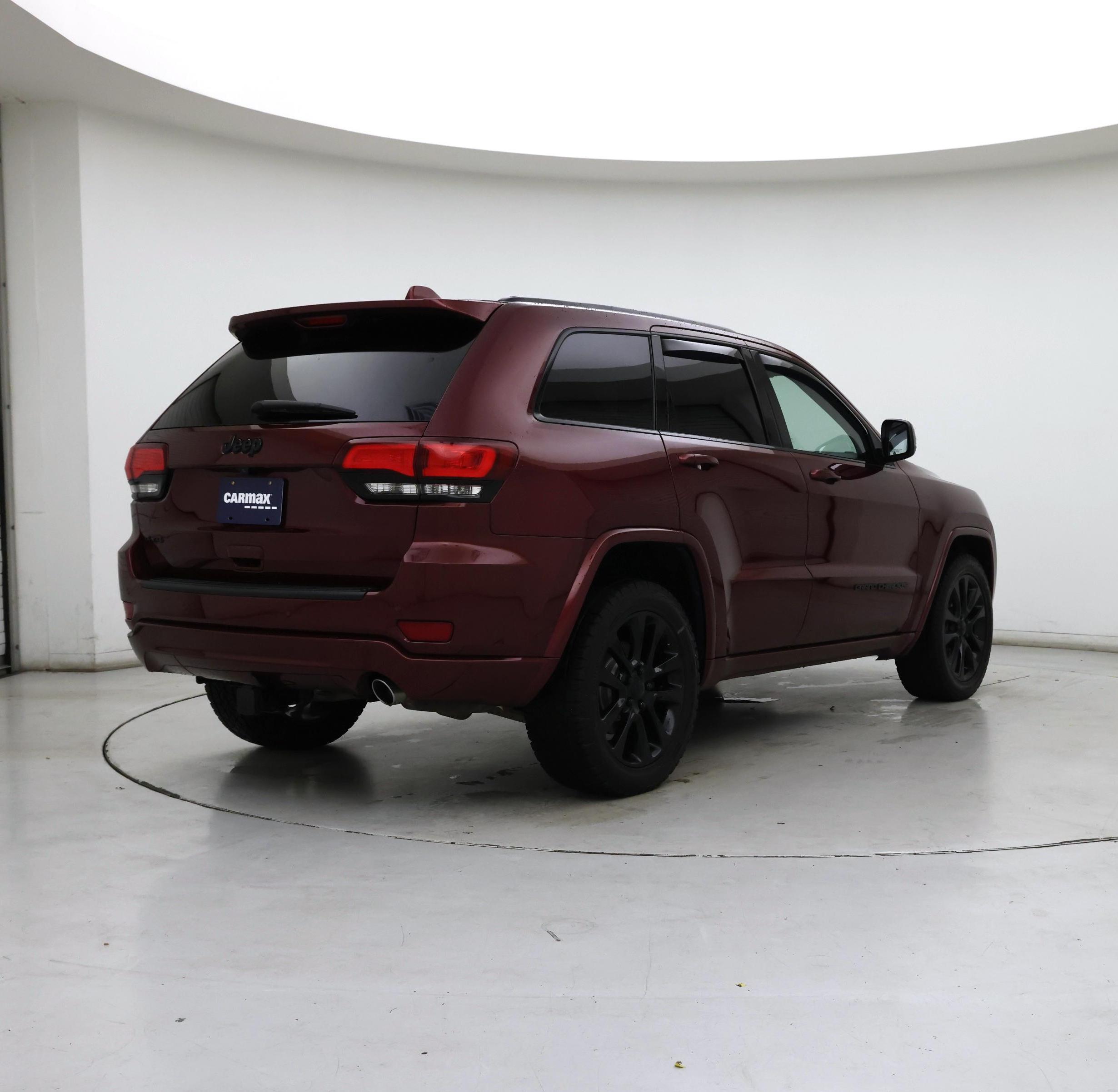 Thumbnail: 2019 Jeep Grand Cherokee - 8