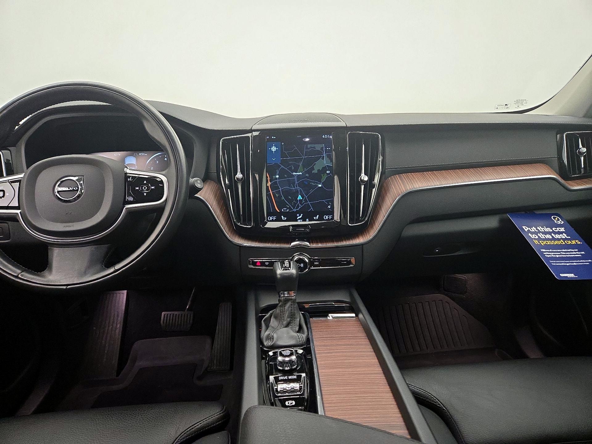 Thumbnail: 2020 Volvo XC60 - 9