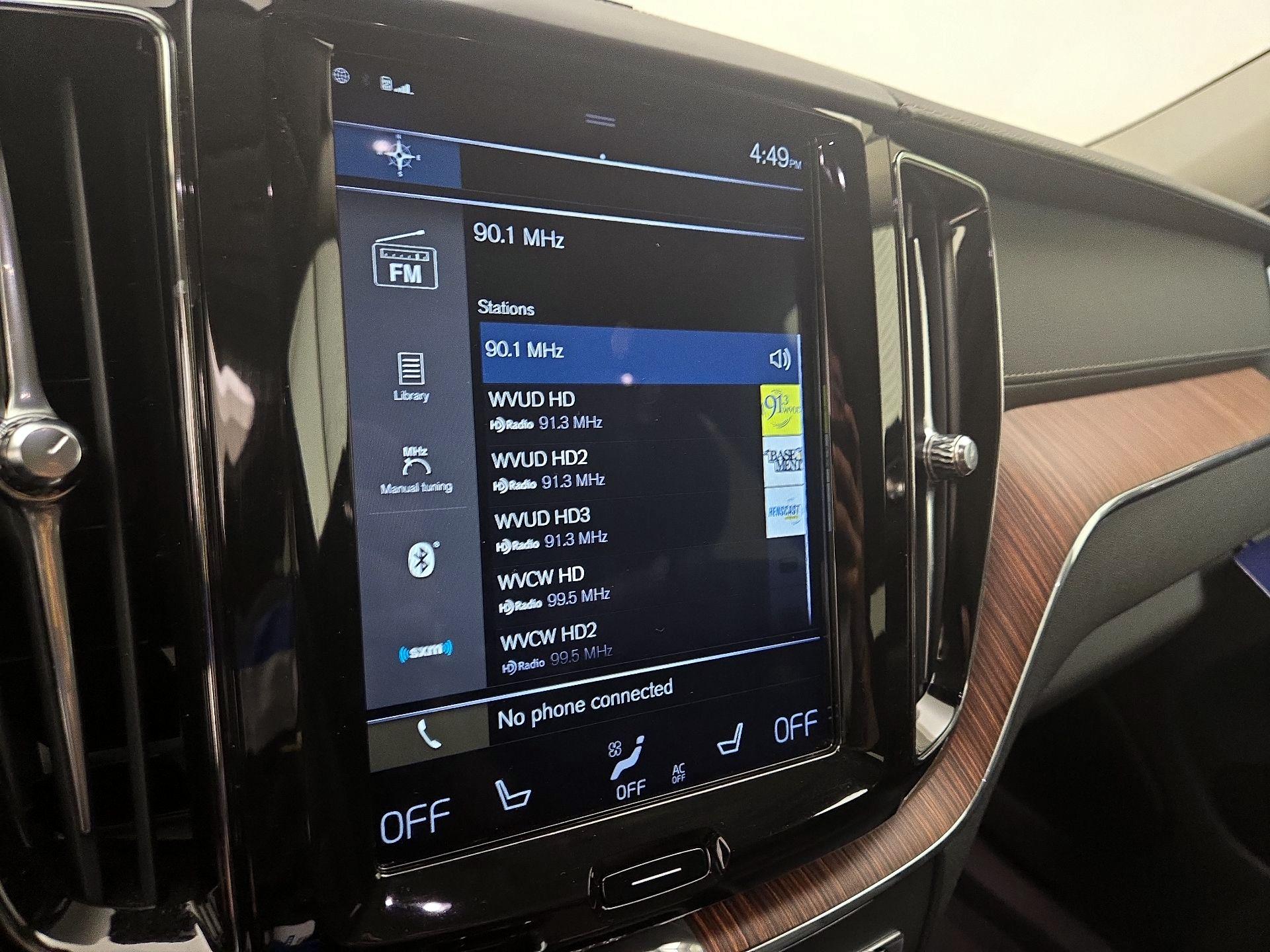 Thumbnail: 2020 Volvo XC60 - 16